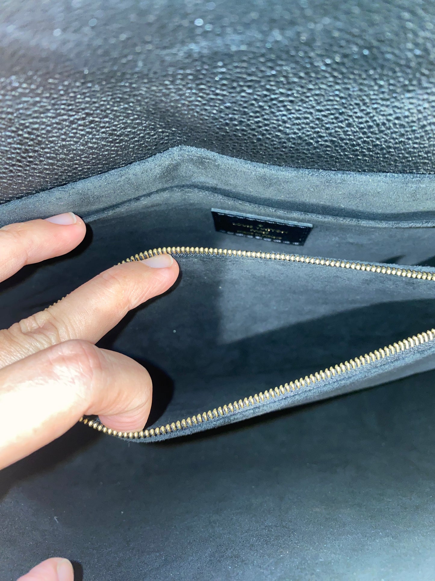 Louis Vuitton Madeleine MM Black Empreinte