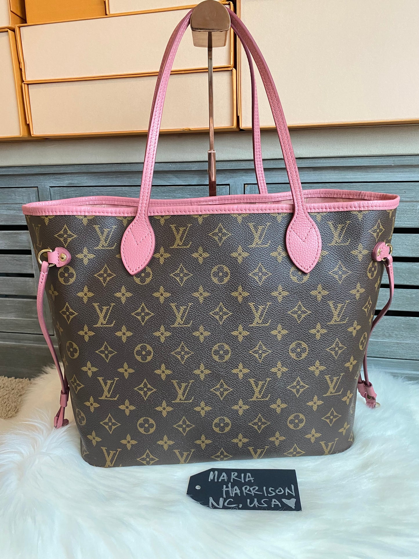 Louis Vuitton Limited Edition Rose Velours Ikat Neverfull MM