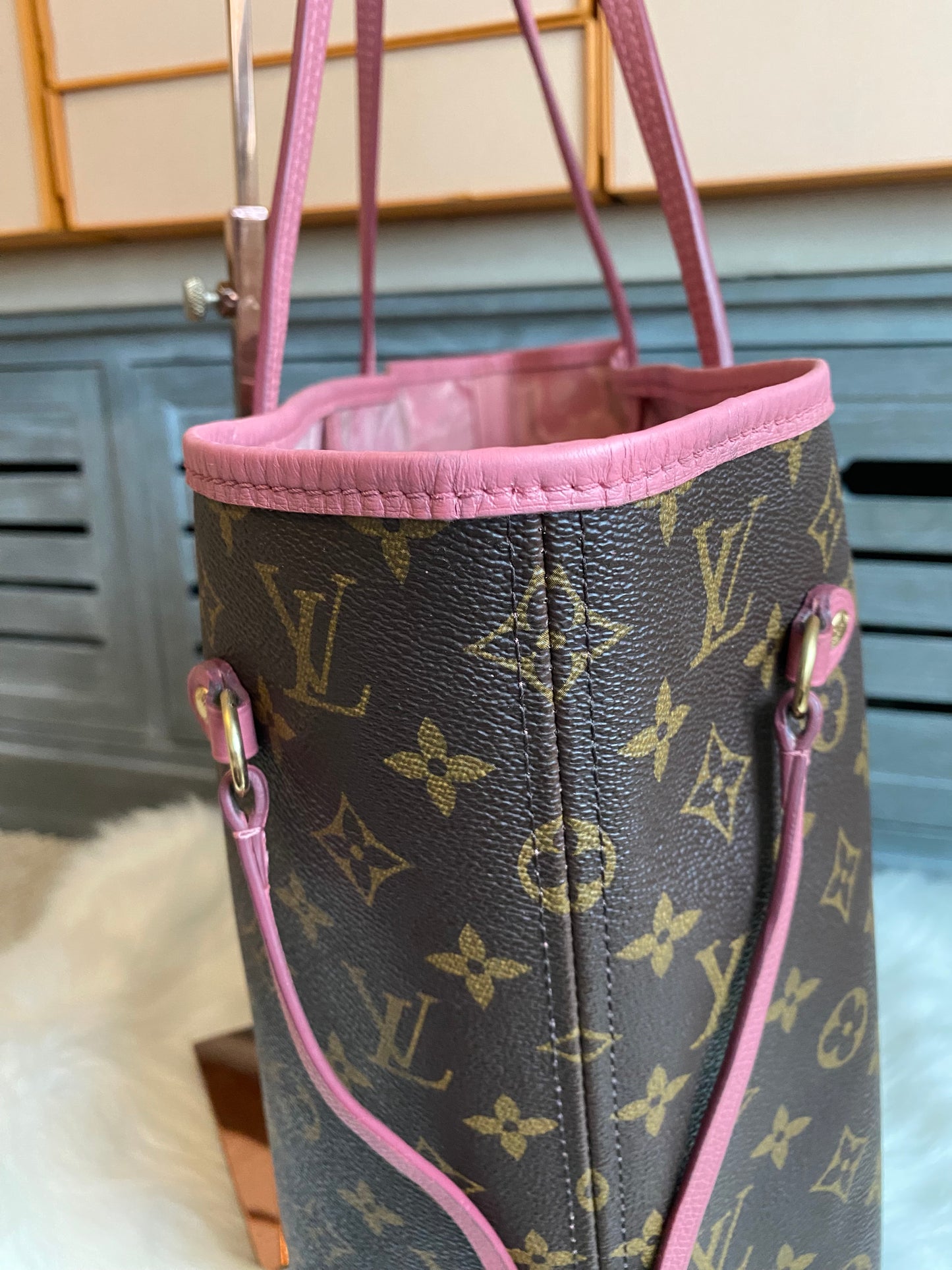Louis Vuitton Limited Edition Rose Velours Ikat Neverfull MM