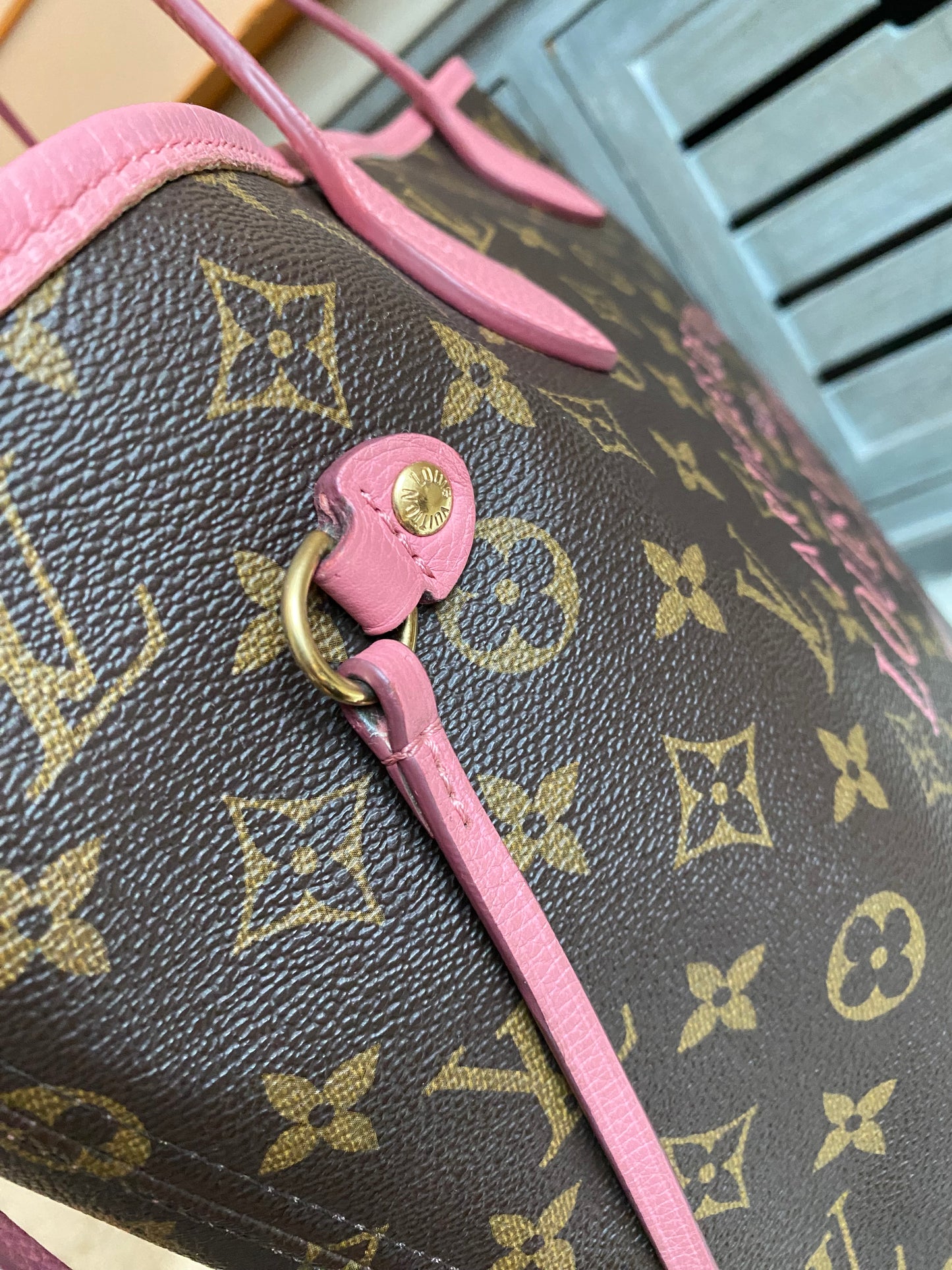 Louis Vuitton Limited Edition Rose Velours Ikat Neverfull MM