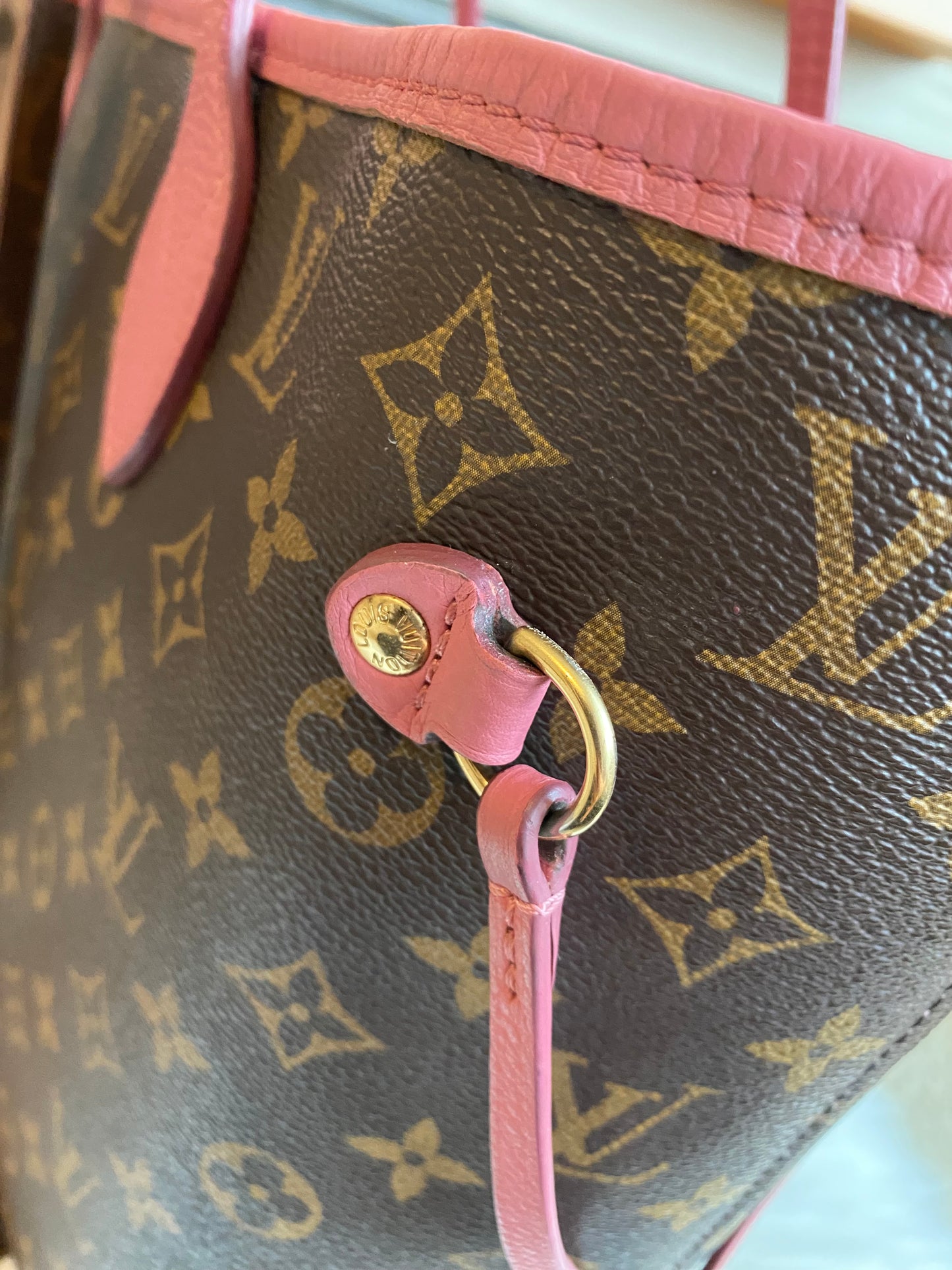 Louis Vuitton Limited Edition Rose Velours Ikat Neverfull MM