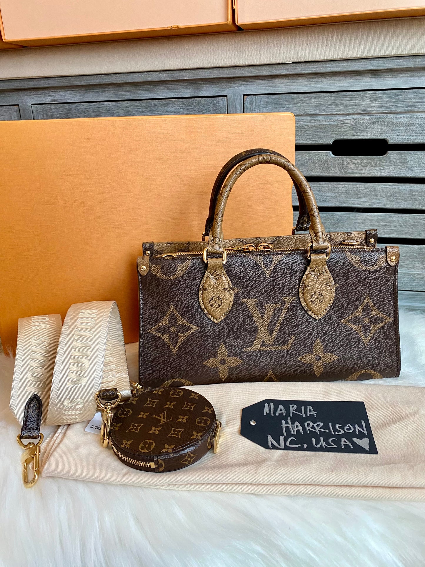 Louis Vuitton Reverse Monogram Giant OnTheGo East West