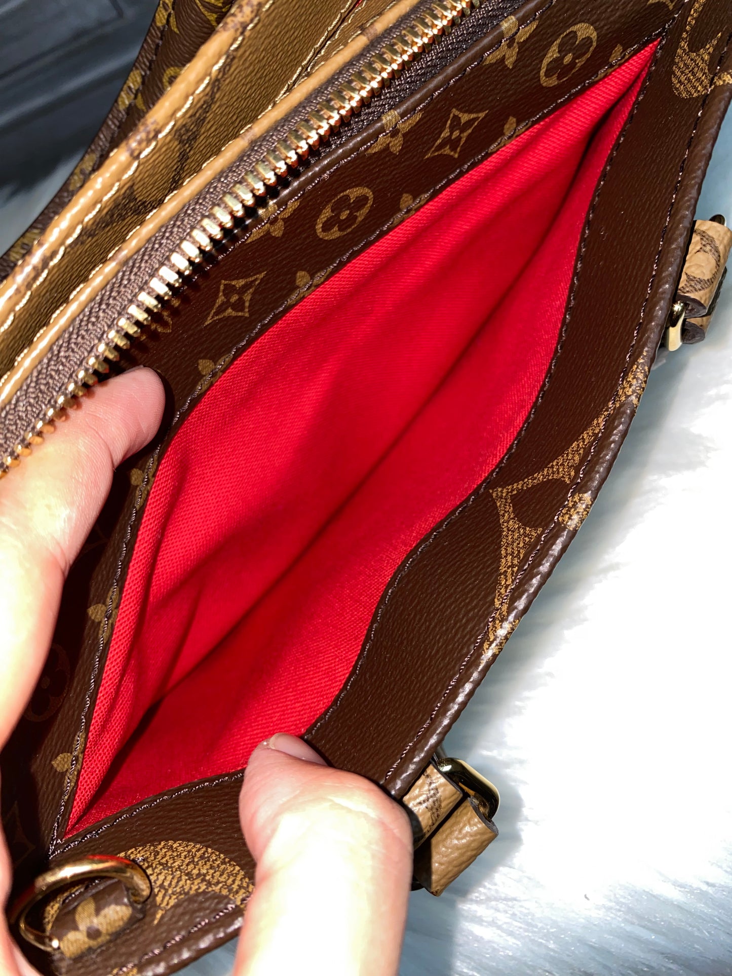 Louis Vuitton Reverse Monogram Giant OnTheGo East West