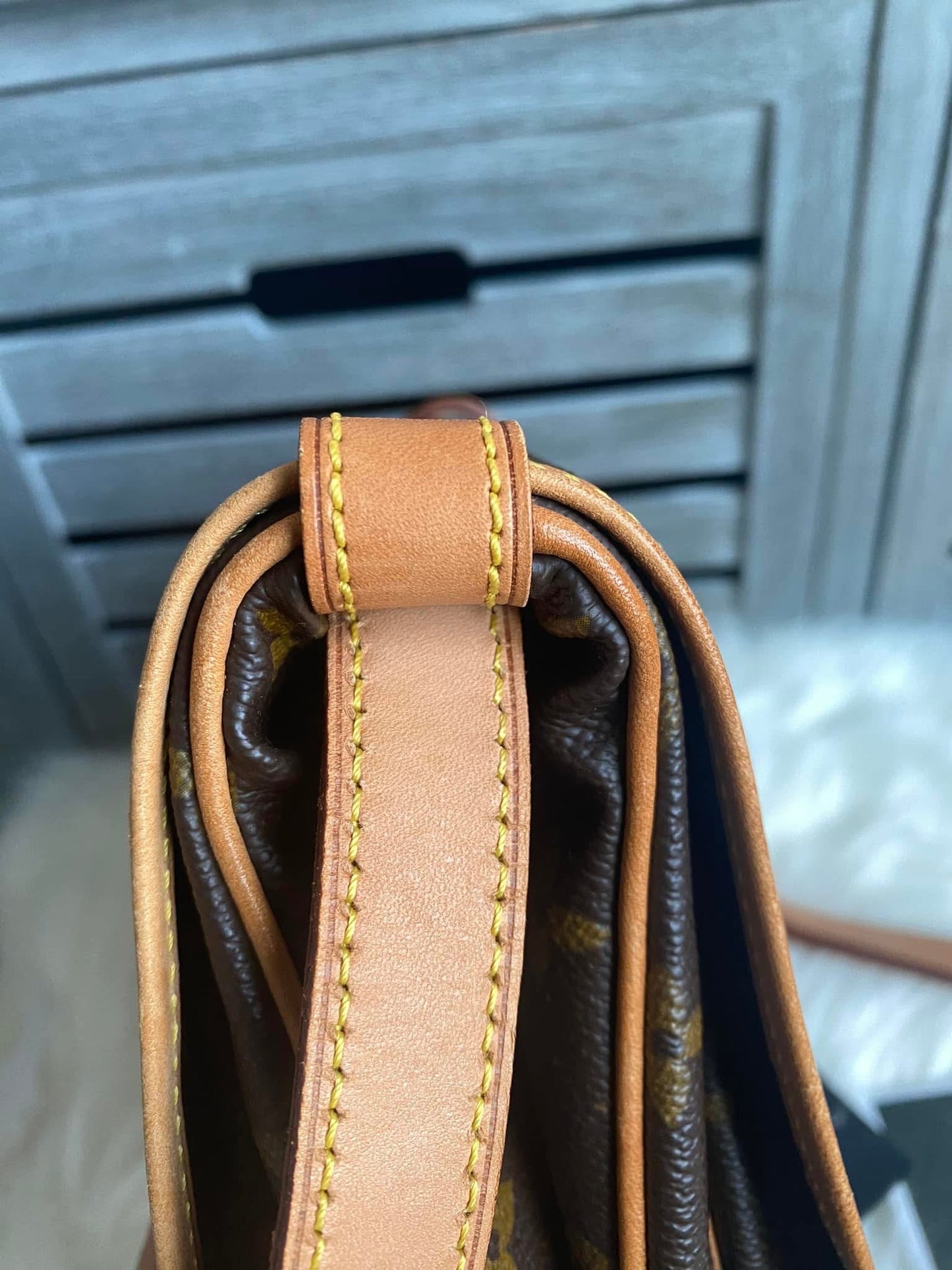Louis Vuitton Saumur 30
