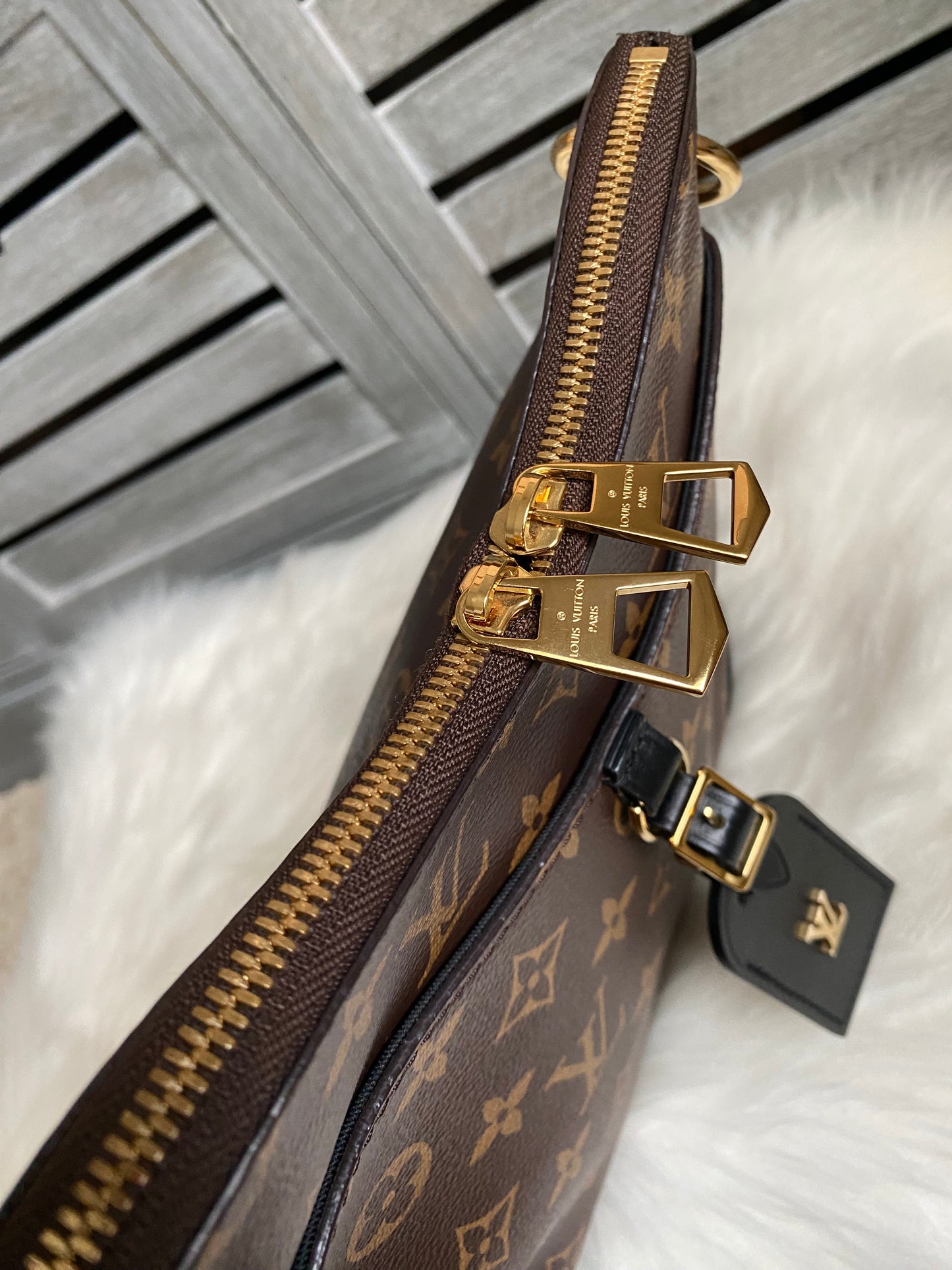 Louis Vuitton Odeon PM - Noir