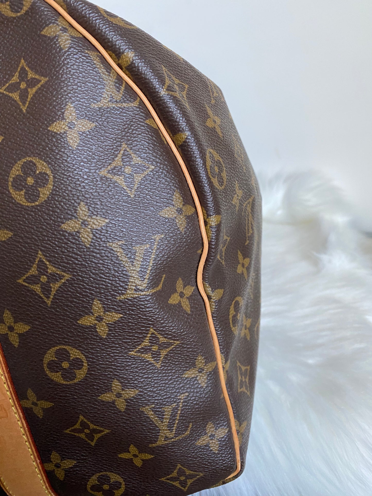 Louis Vuitton Keepall Bandouliere 50