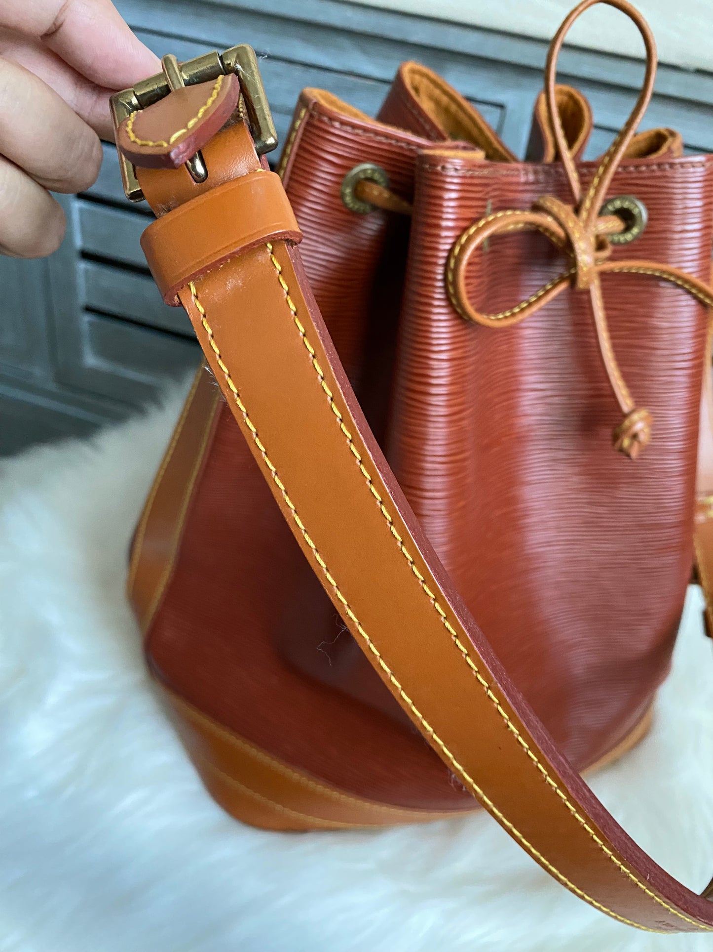 Louis Vuitton Noe GM Brown Epi Leather