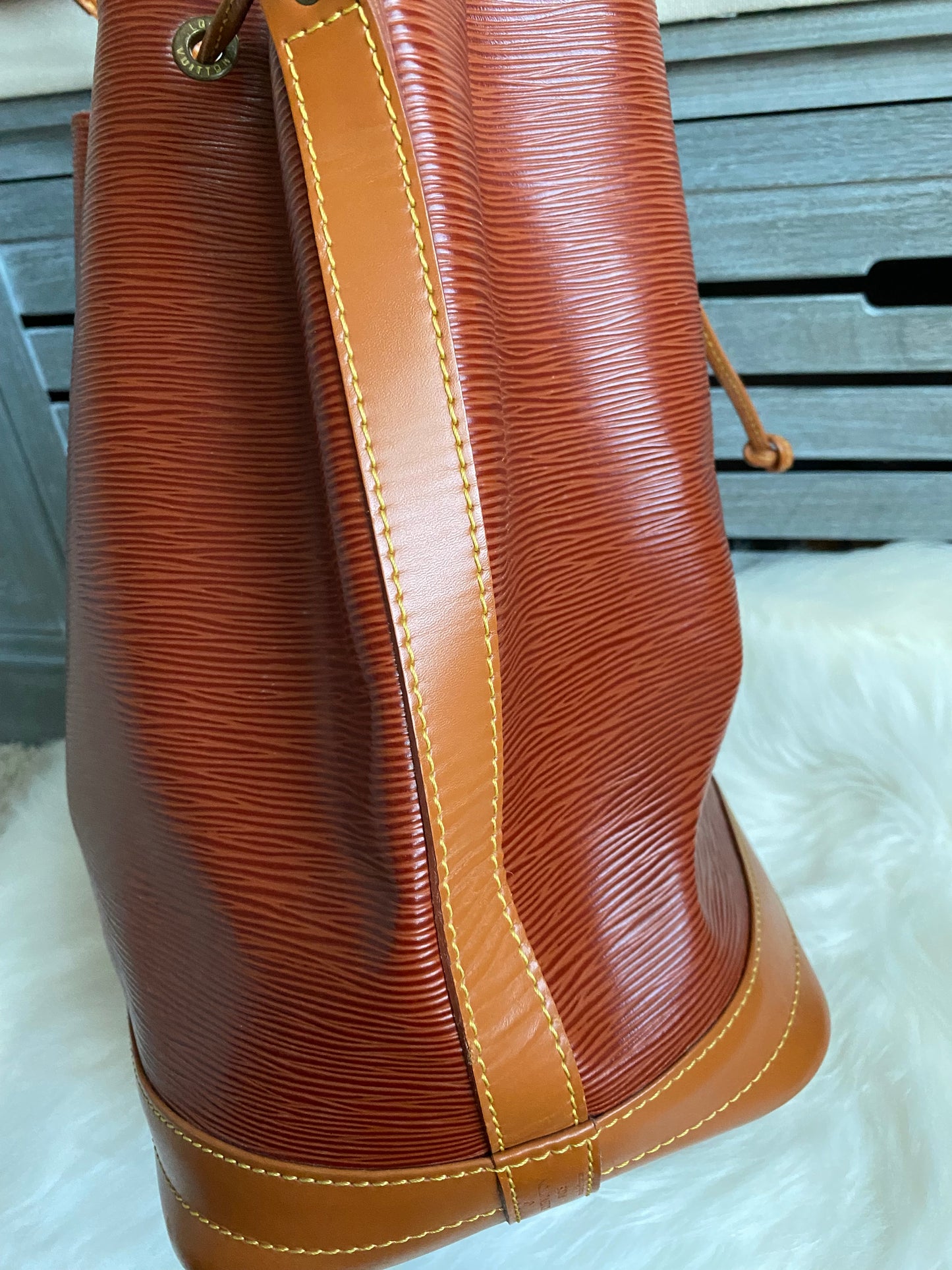 Louis Vuitton Noe GM Brown Epi Leather