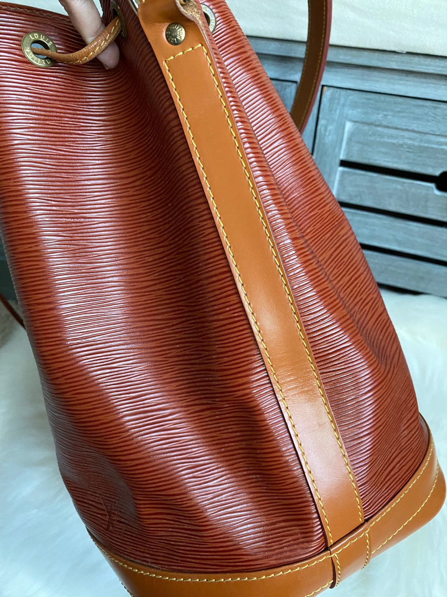 Louis Vuitton Noe GM Brown Epi Leather