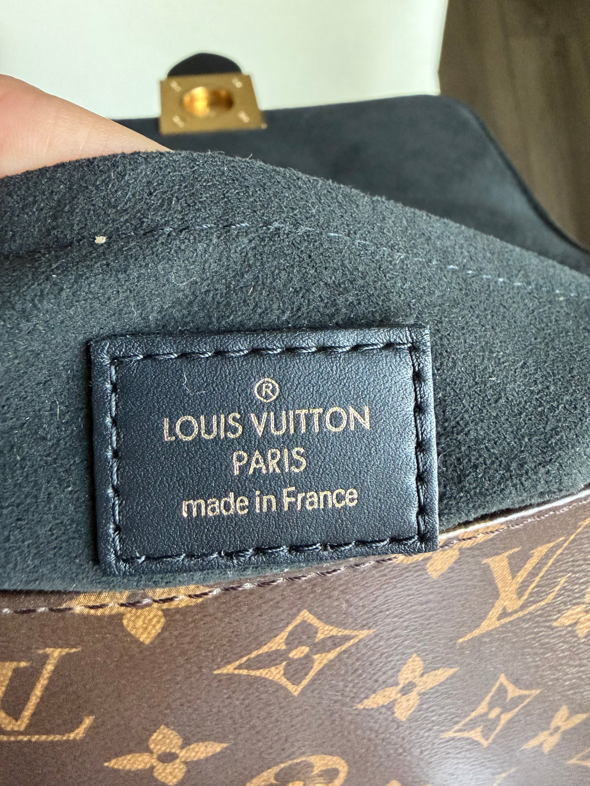 Louis Vuitton Locky BB Noir Monogram