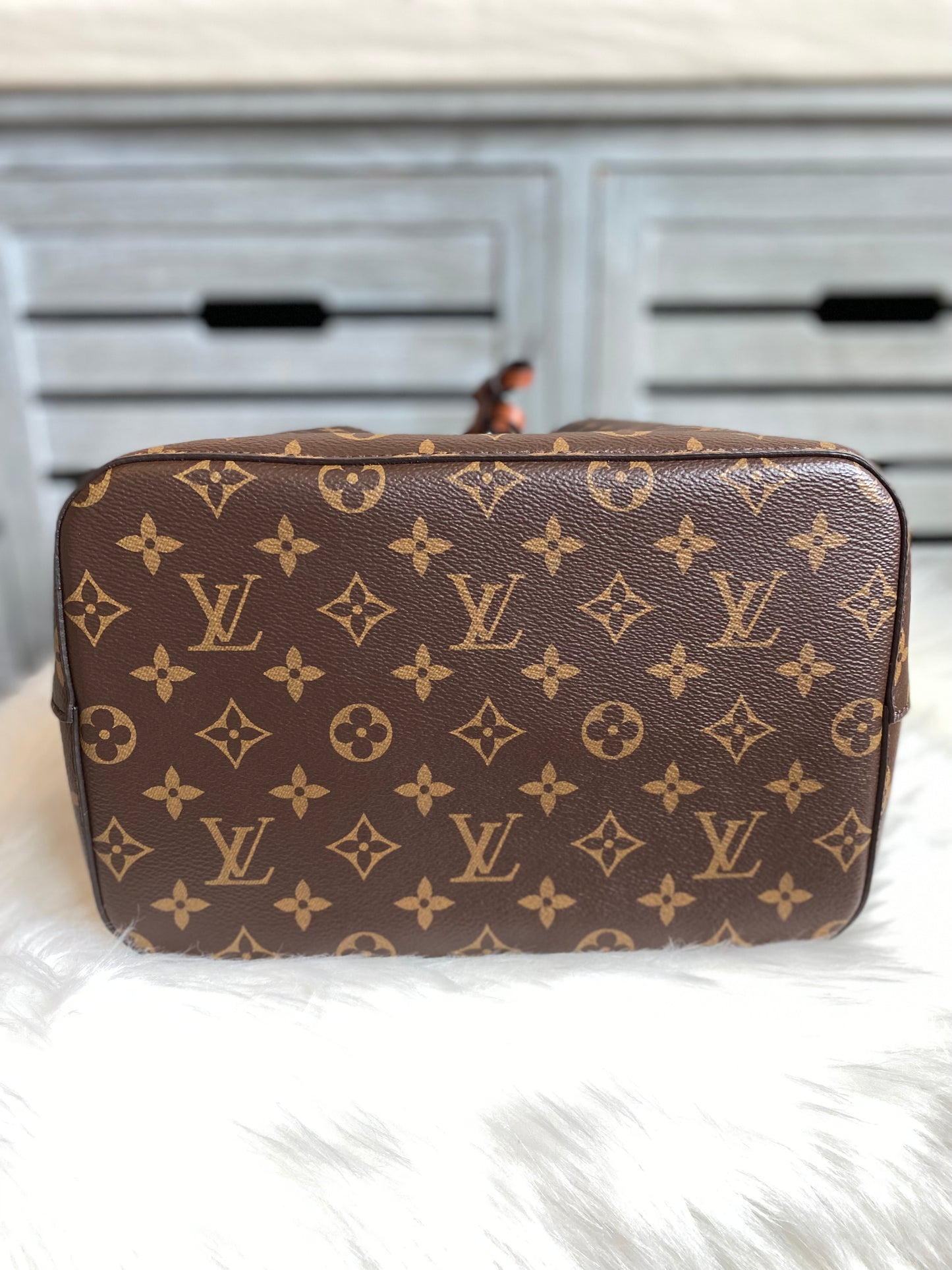 Louis Vuitton NeoNoe Caramel