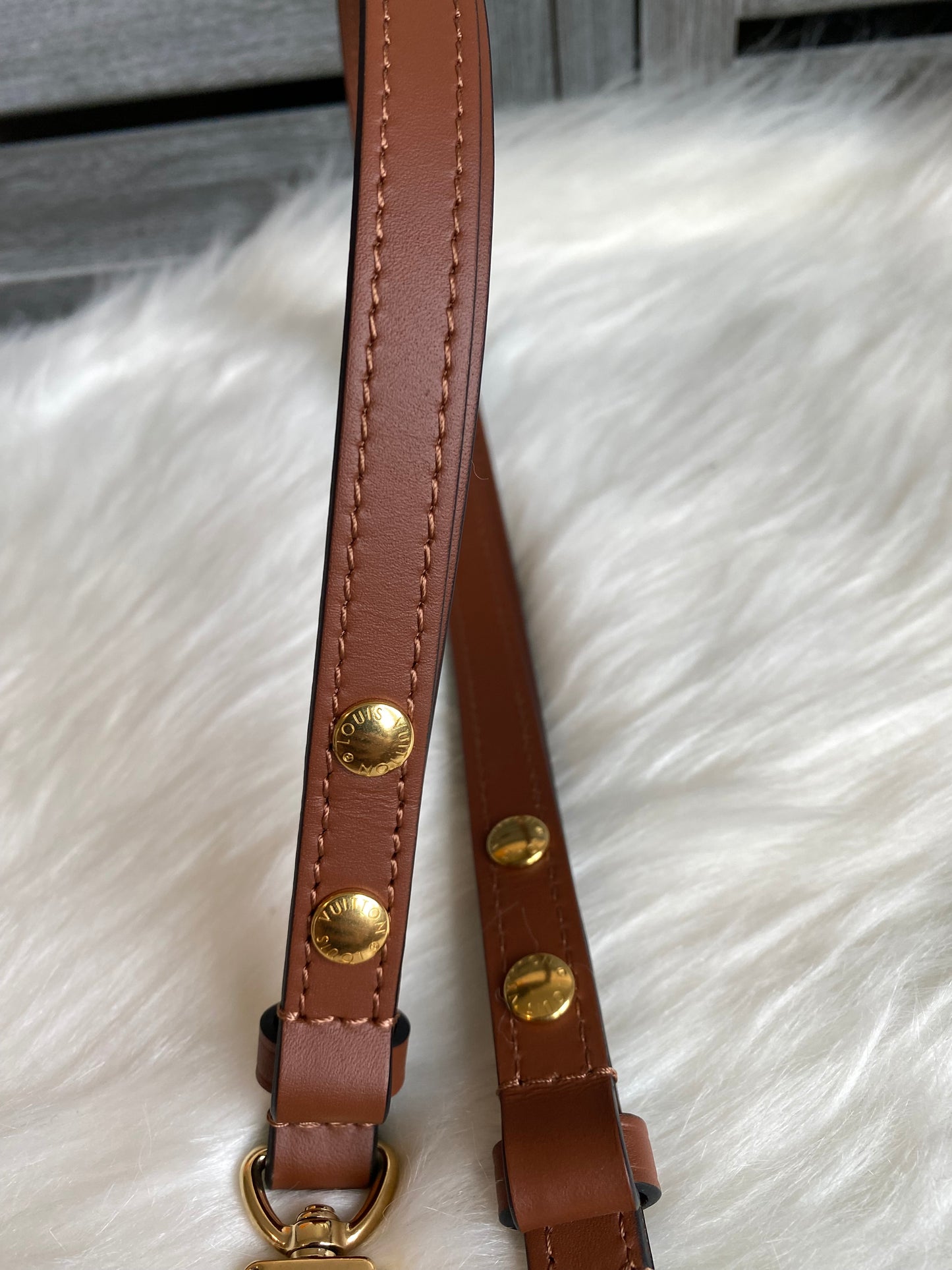 Louis Vuitton NeoNoe Caramel