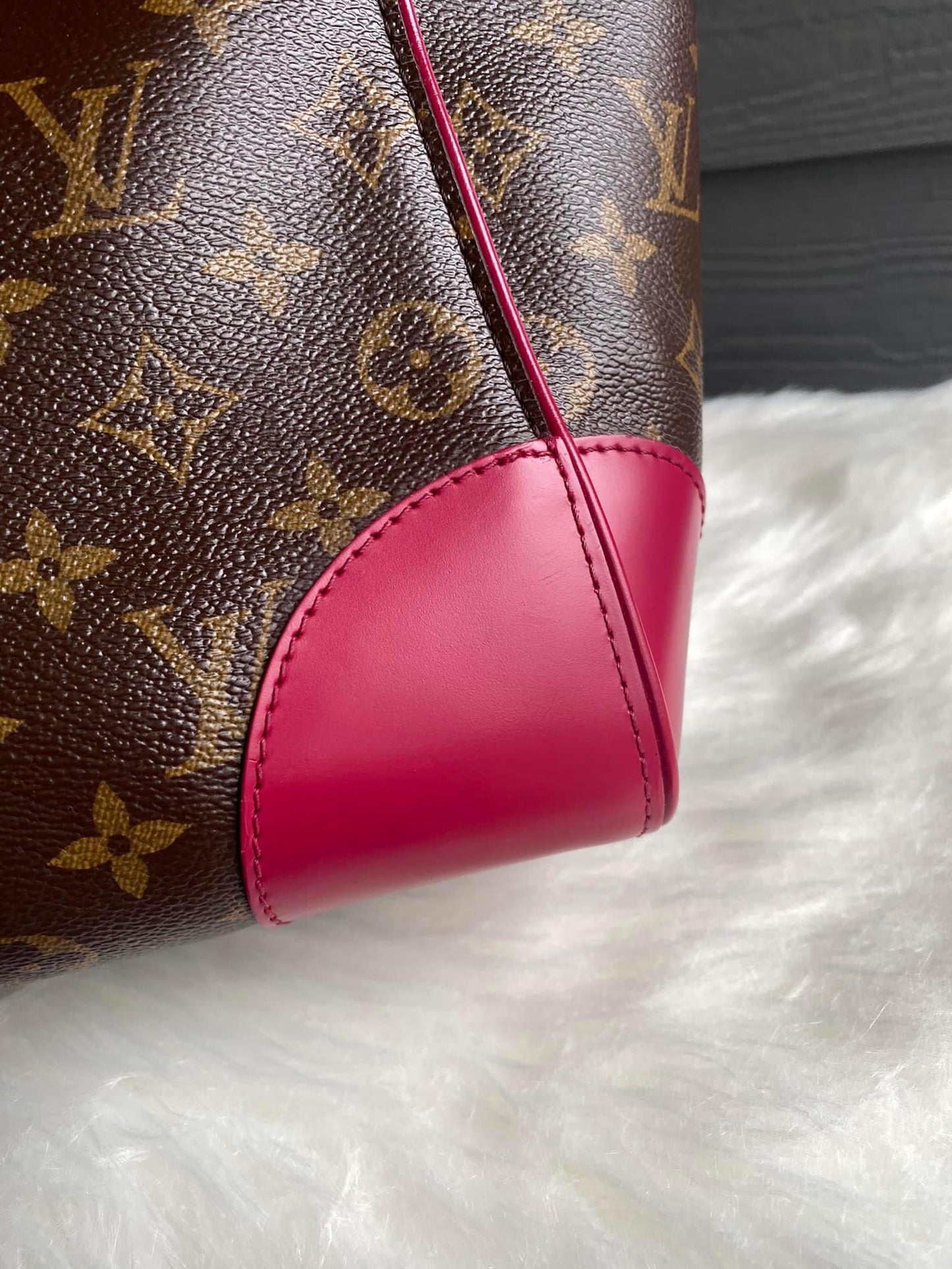 Louis Vuitton Phenix Magenta