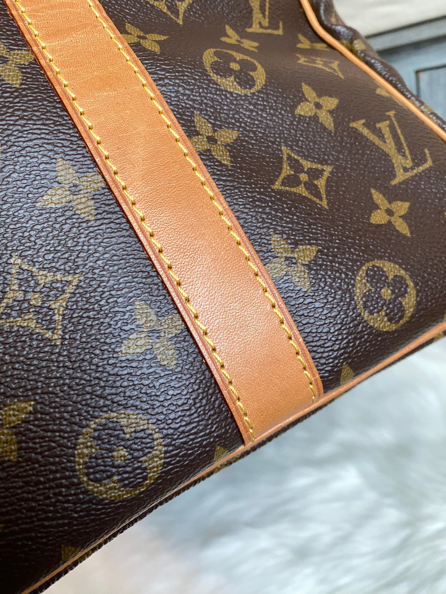 Louis Vuitton Keepall Bandouliere 50