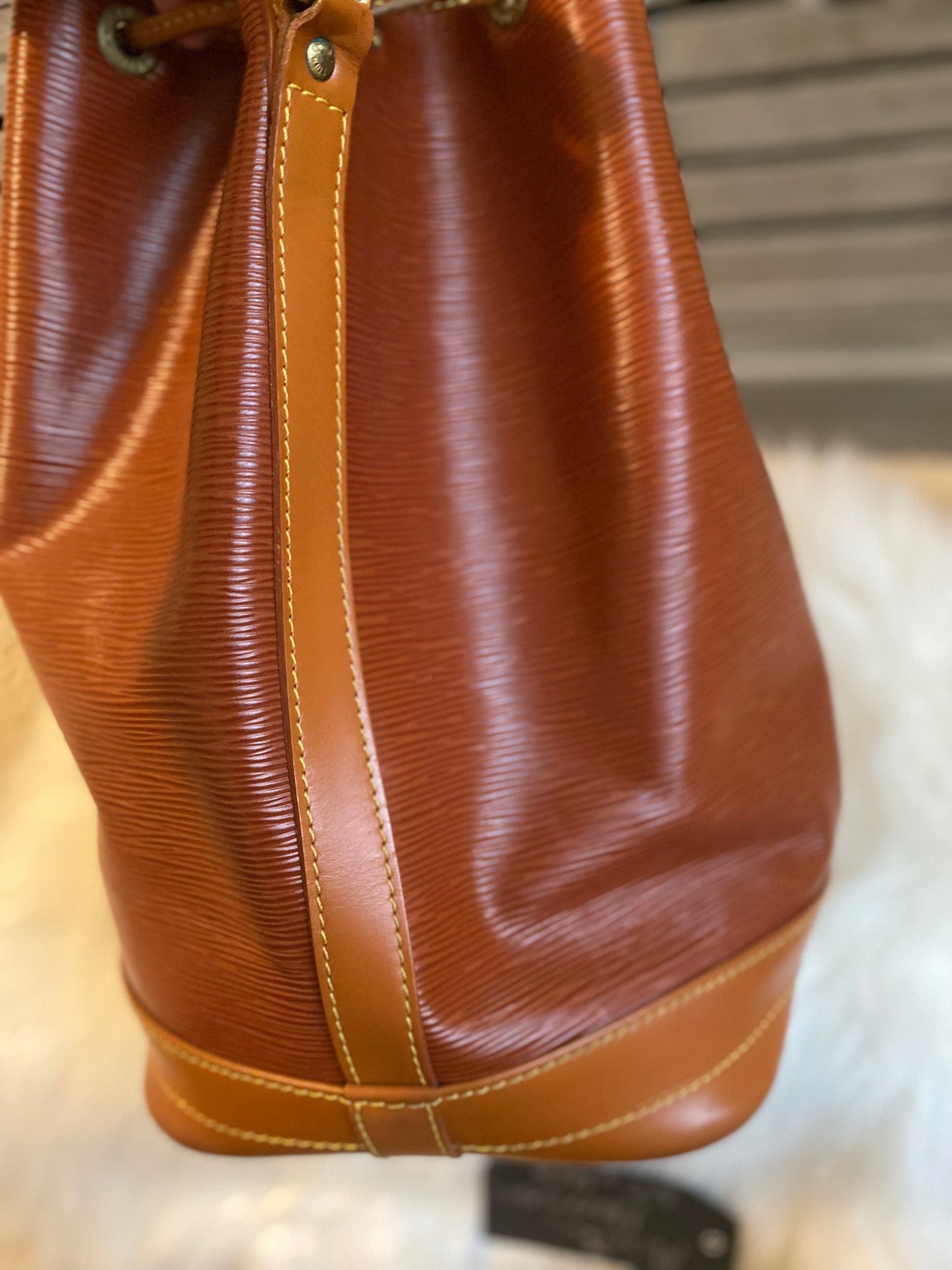 Louis Vuitton Noe GM Kenyan Fawn Epi Leather