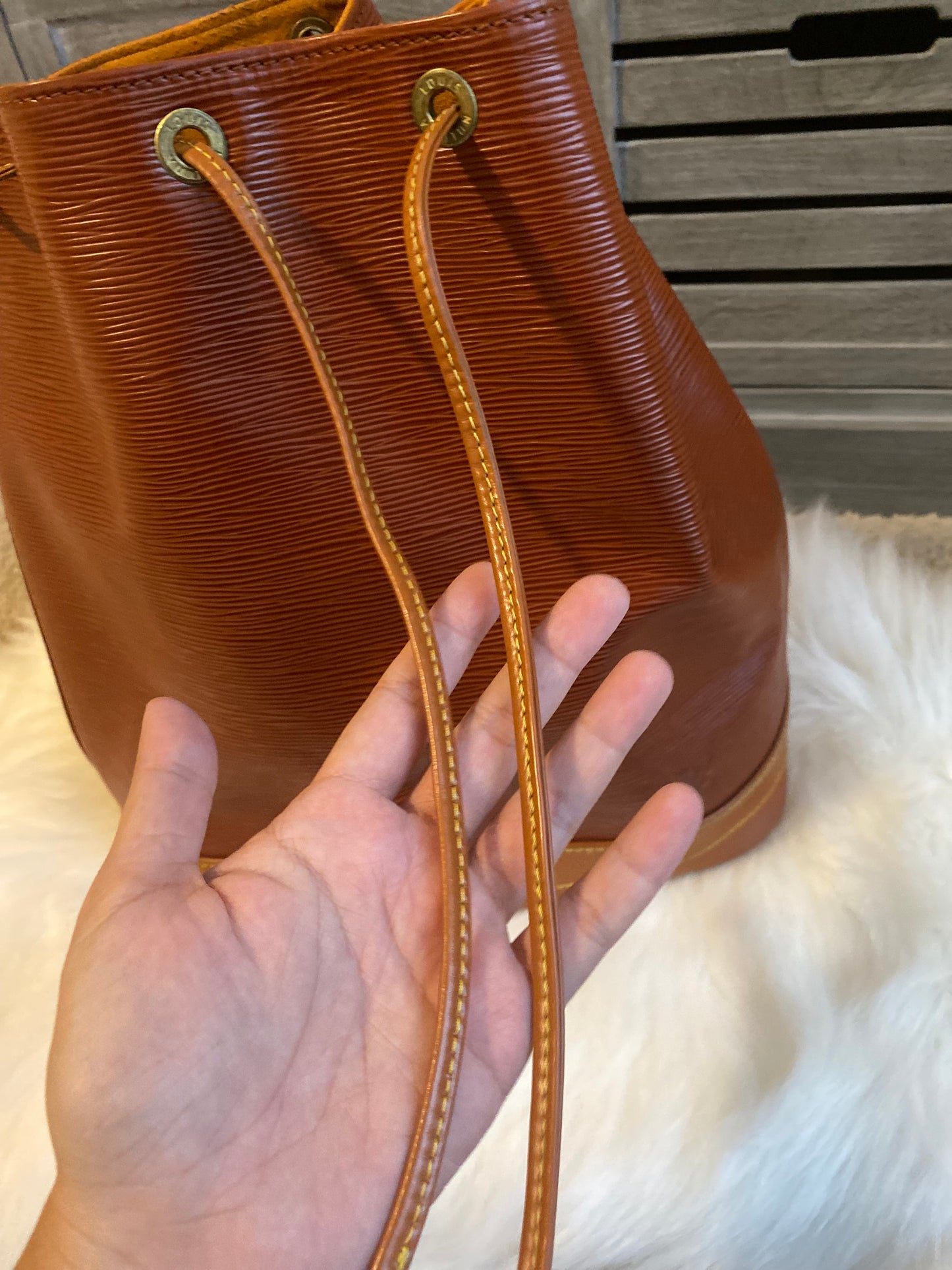 Louis Vuitton Noe GM Kenyan Fawn Epi Leather