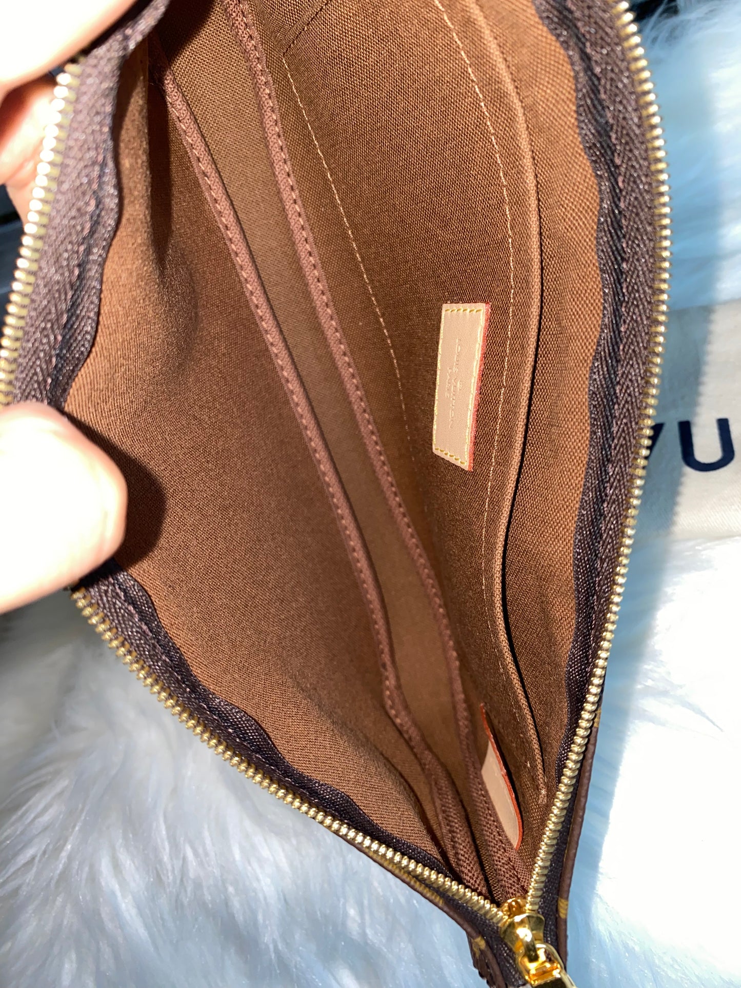 Louis Vuitton Multi Pochette Accessories Pink Strap