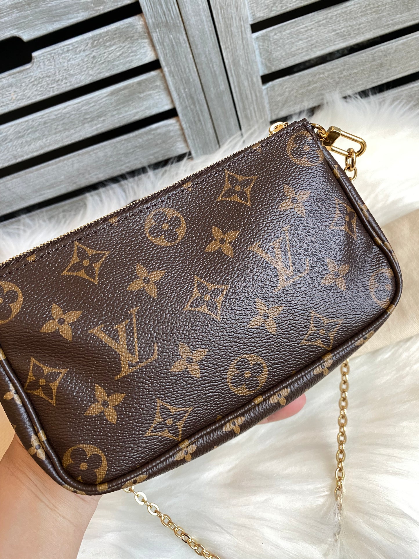 Louis Vuitton Multi Pochette Accessories Pink Strap