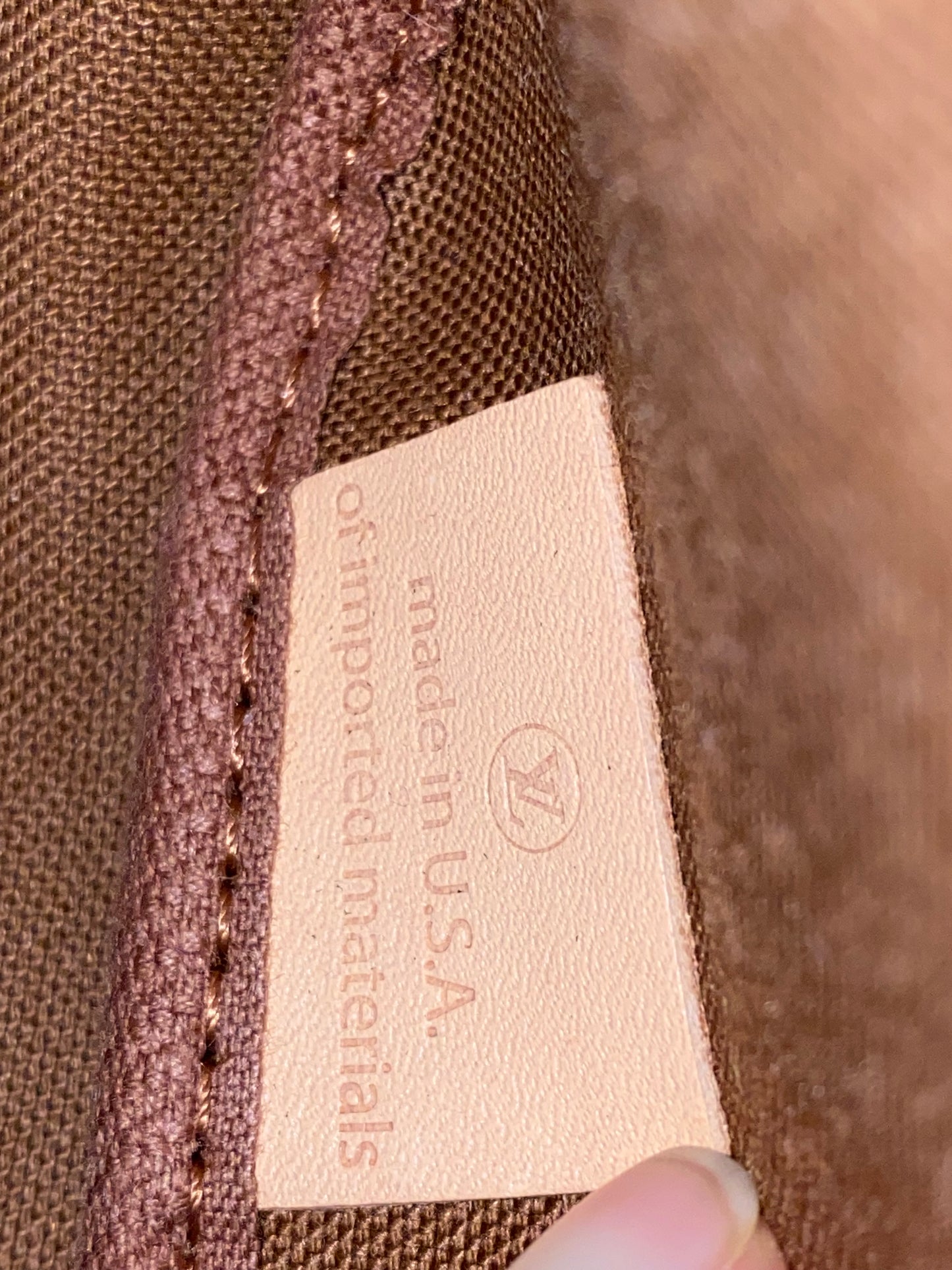 Louis Vuitton Multi Pochette Accessories Pink Strap