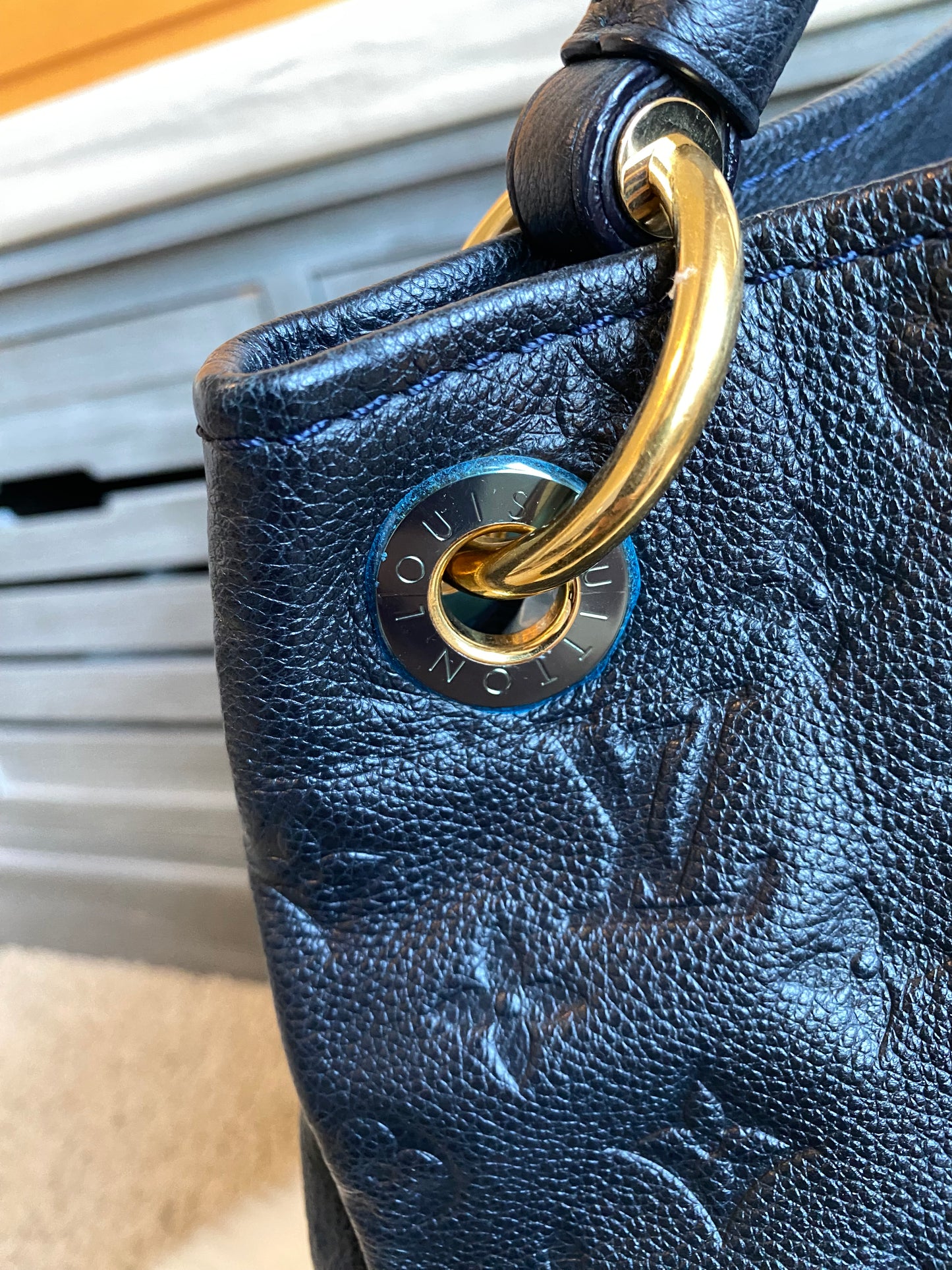 Louis Vuitton Artsy MM Infini