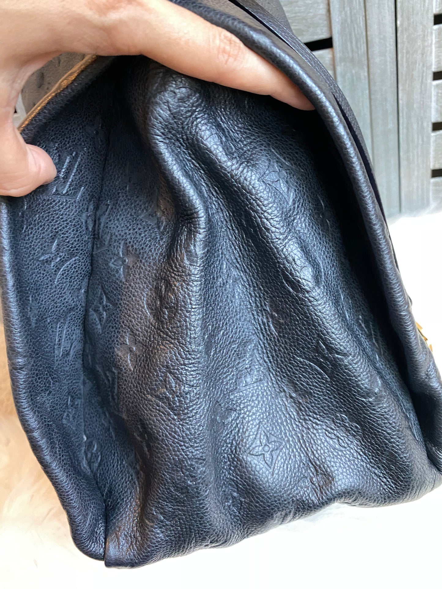 Louis Vuitton Artsy MM Infini