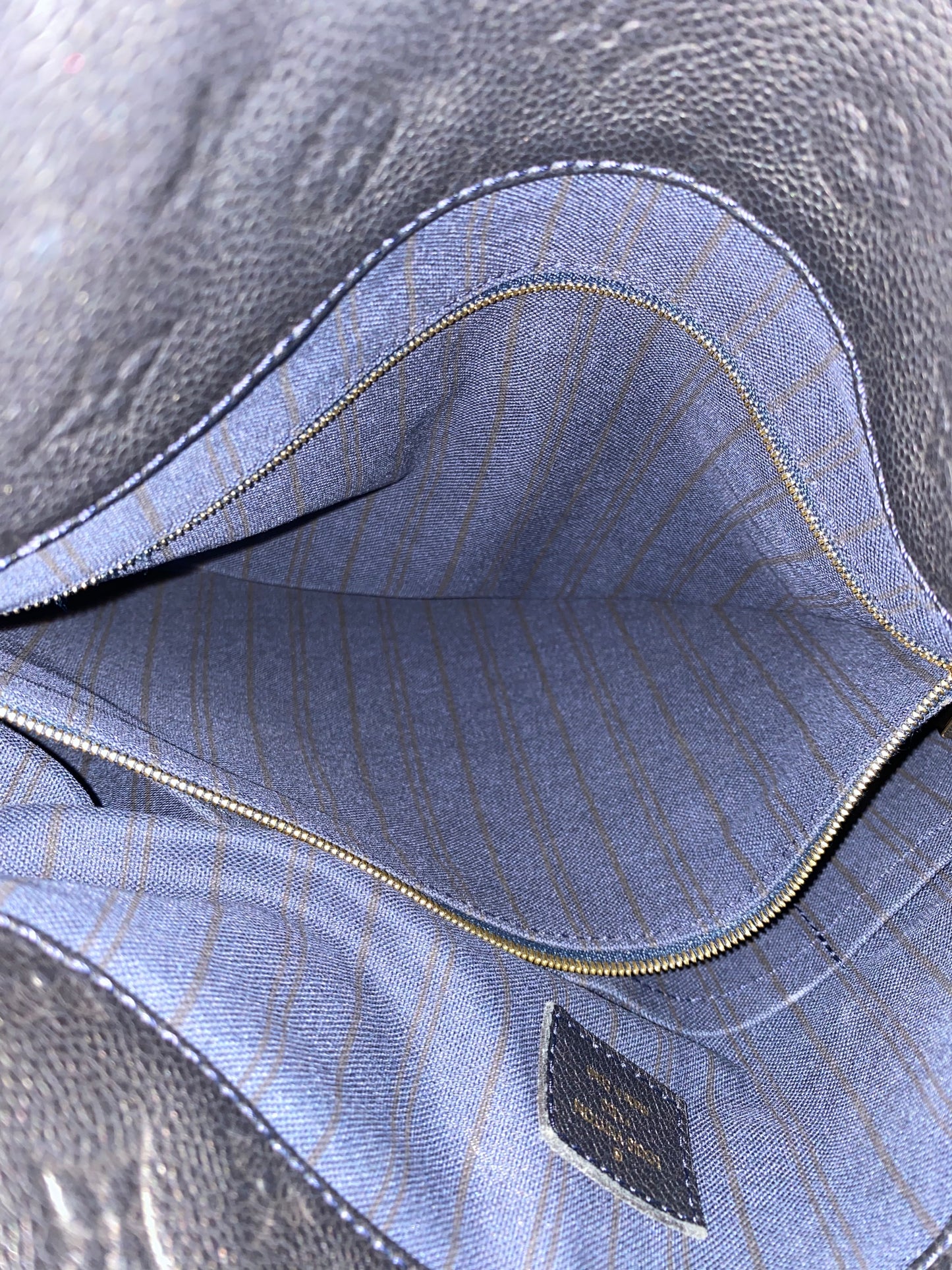 Louis Vuitton Artsy MM Infini