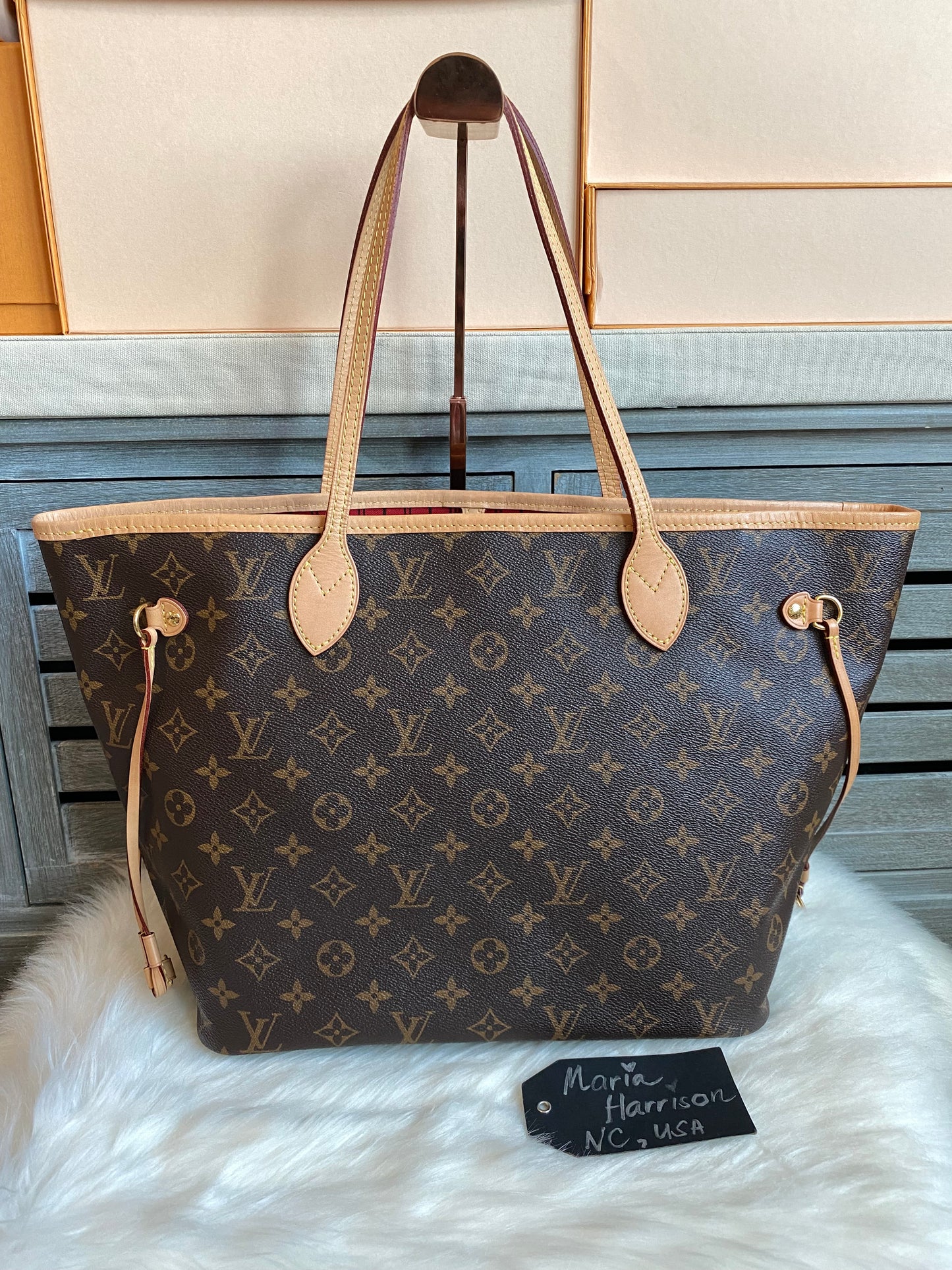 Louis Vuitton Neverfull MM With Pouch Cerise
