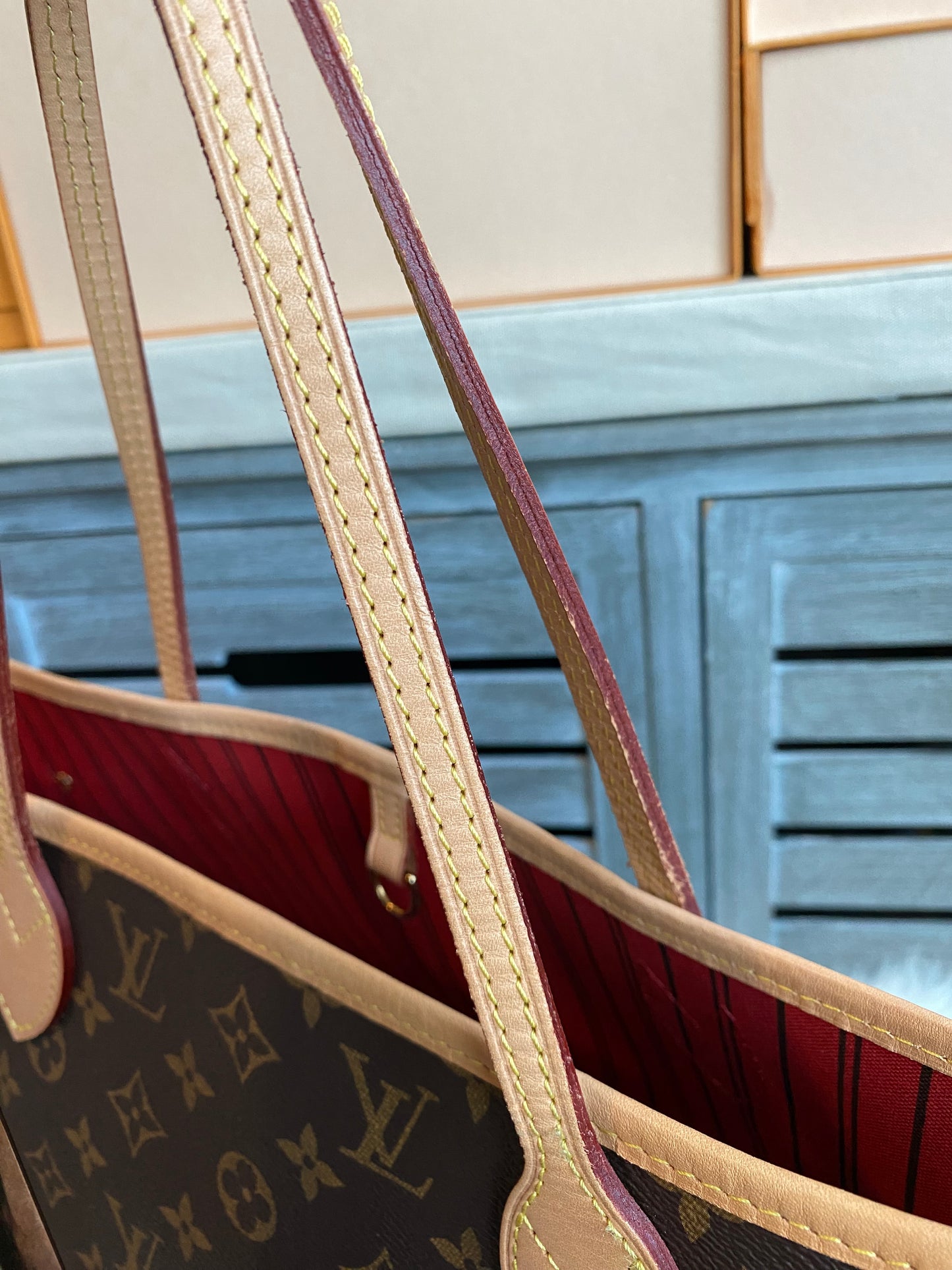 Louis Vuitton Neverfull MM With Pouch Cerise