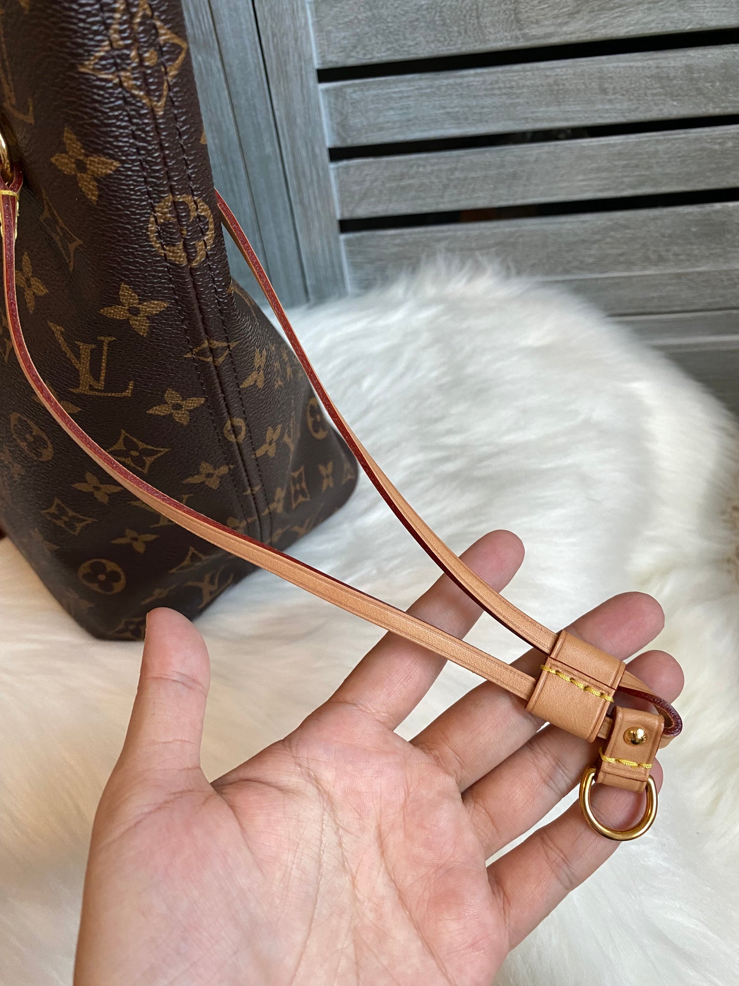 Louis Vuitton Neverfull MM With Pouch Cerise