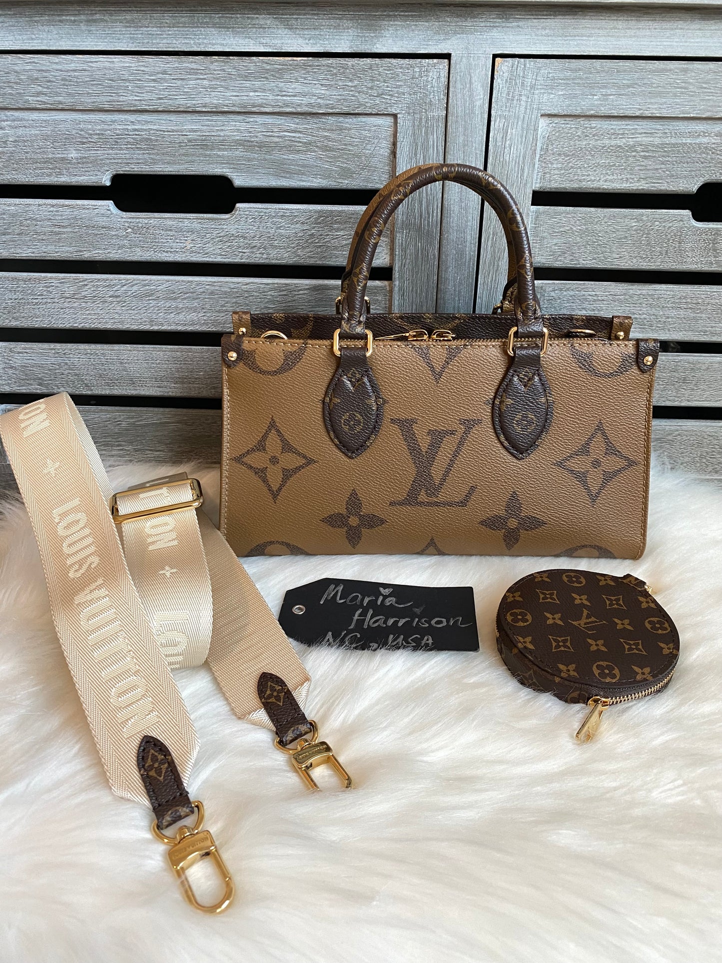Louis Vuitton Reverse Monogram Giant OnTheGo East West