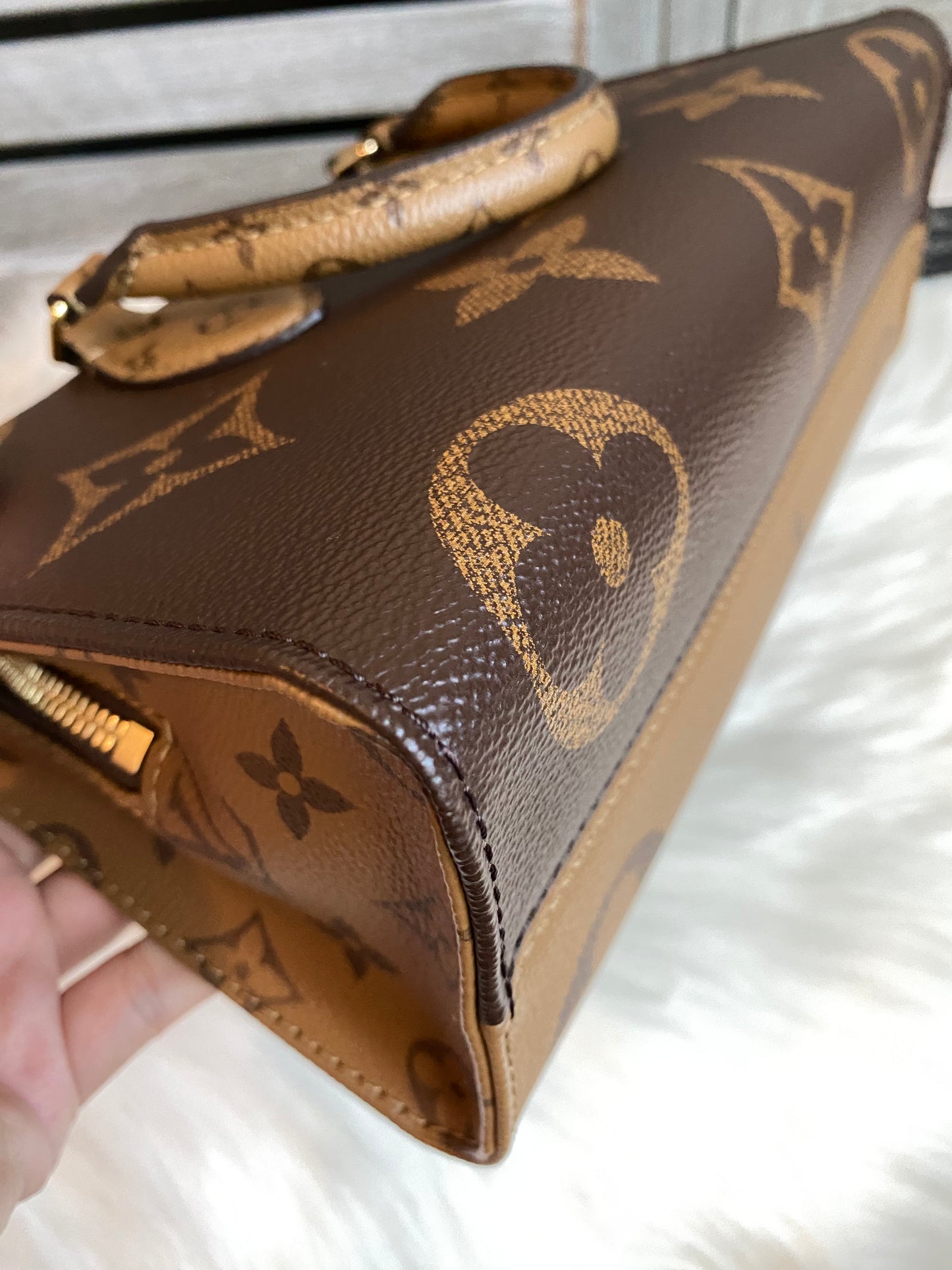 Louis Vuitton Reverse Monogram Giant OnTheGo East West