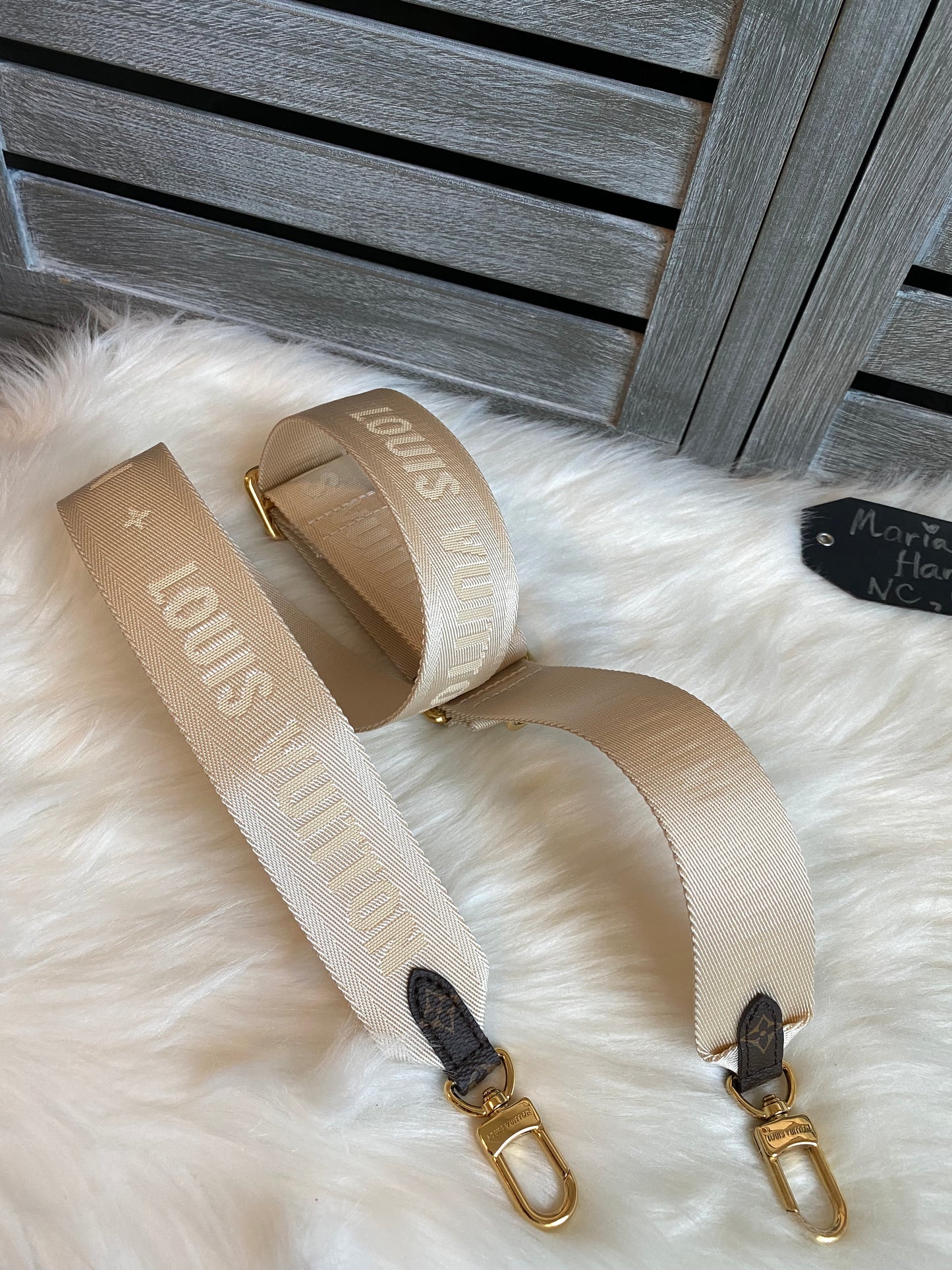 Louis Vuitton Reverse Monogram Giant OnTheGo East West