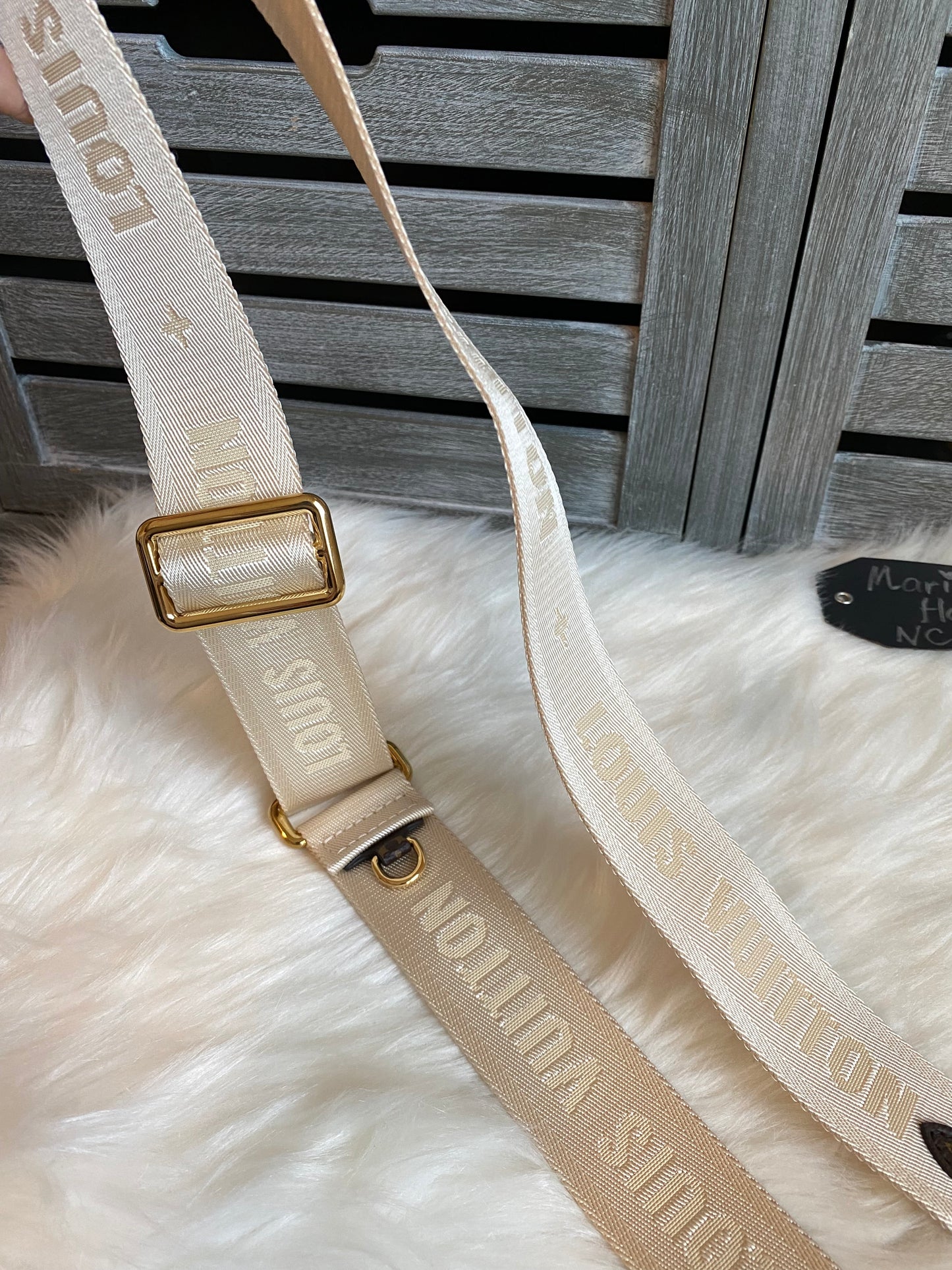 Louis Vuitton Reverse Monogram Giant OnTheGo East West
