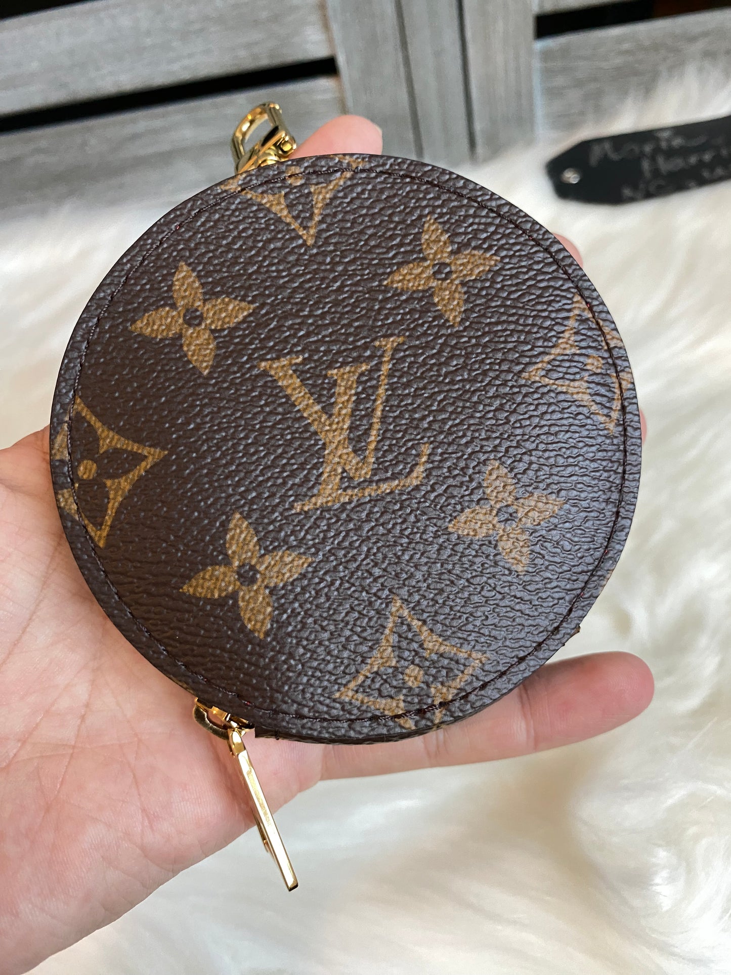 Louis Vuitton Reverse Monogram Giant OnTheGo East West