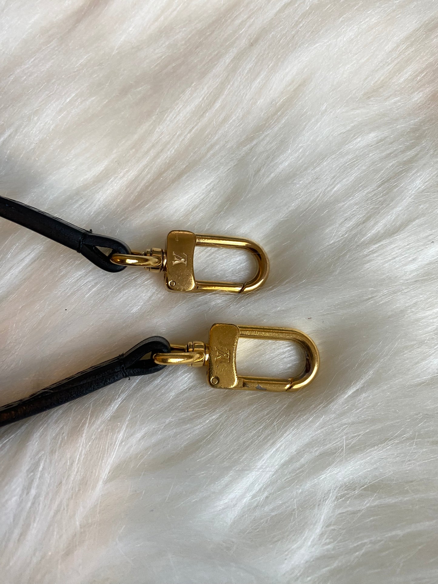 Louis Vuitton Double Zip Pochette Mono Reverse
