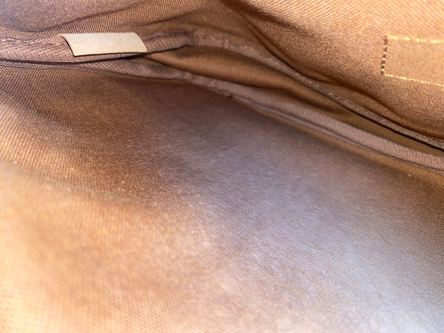Louis Vuitton Saumur 30