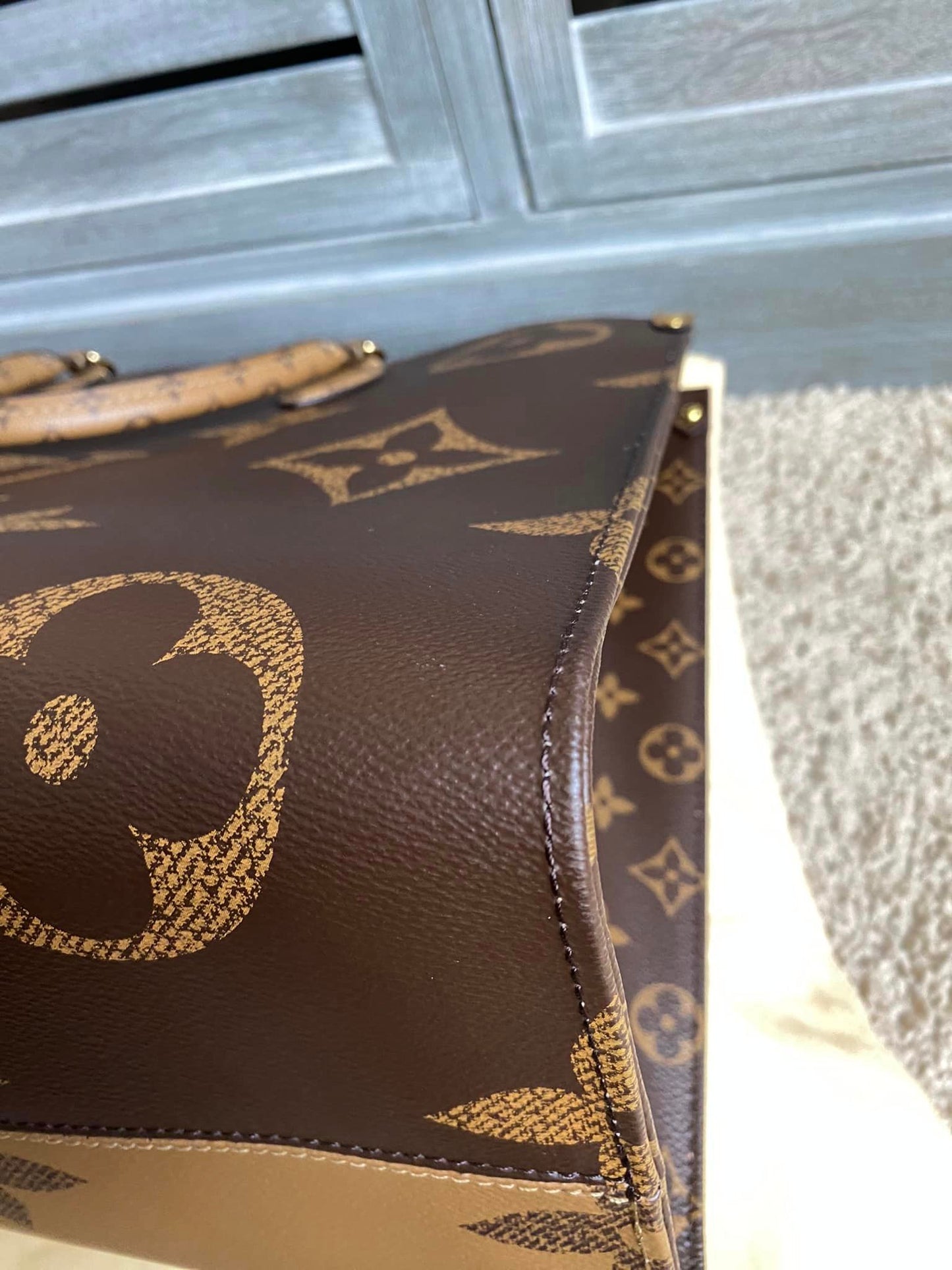 Louis Vuitton OnTheGo Giant Reverse GM