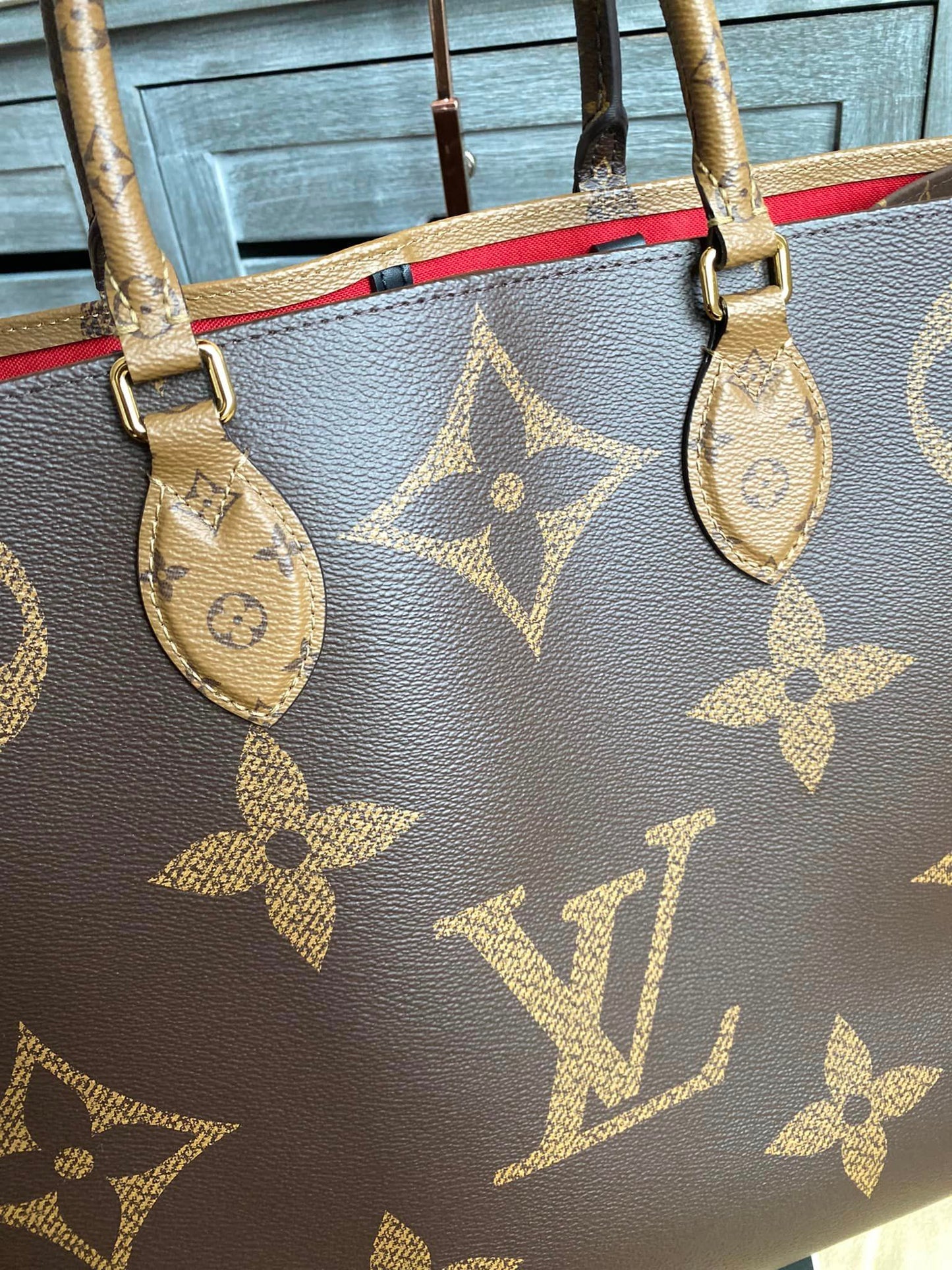 Louis Vuitton OnTheGo Giant Reverse GM
