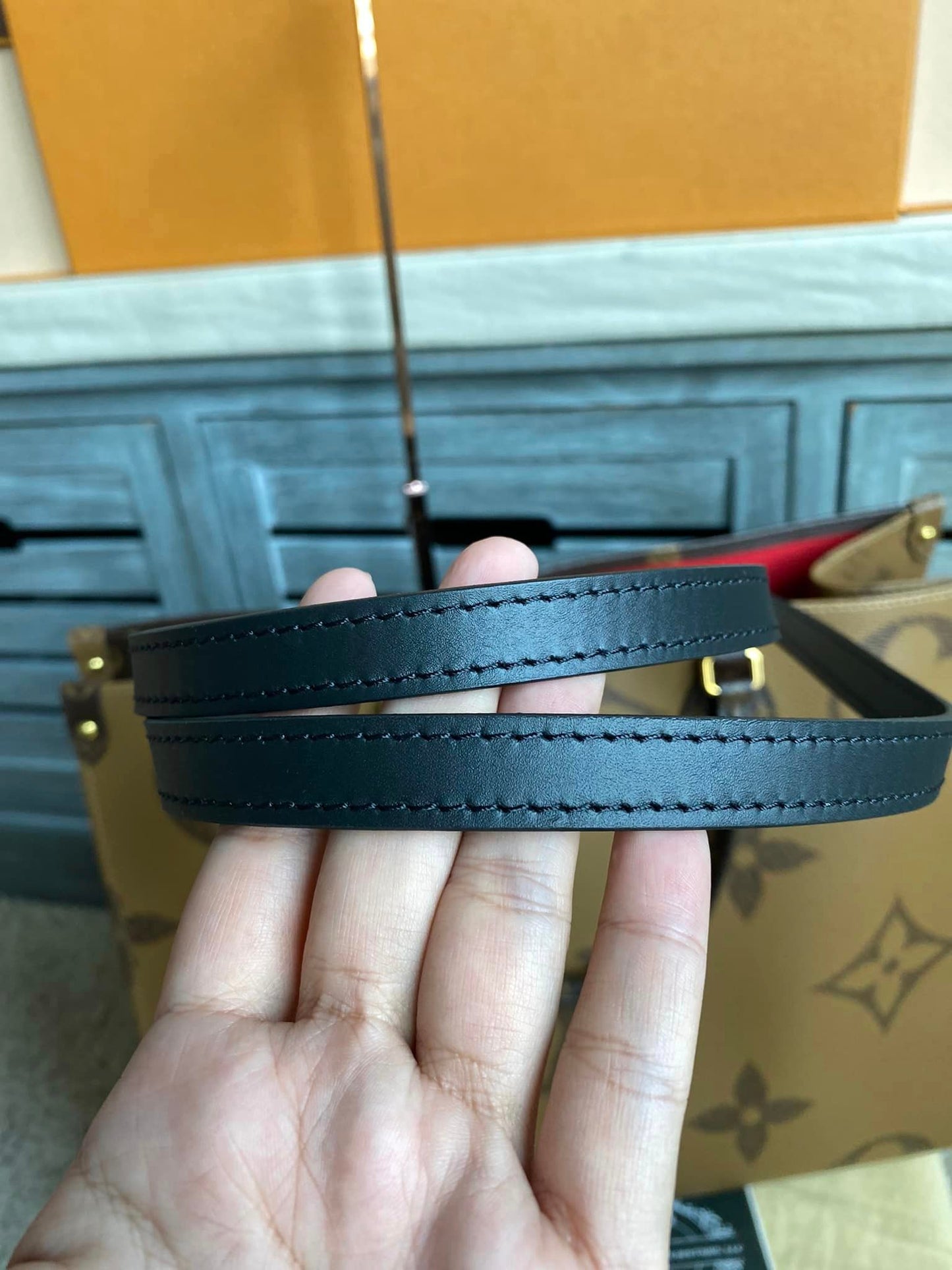 Louis Vuitton OnTheGo Giant Reverse GM