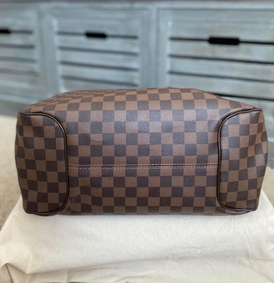 Louis Vuitton Reggia Hobo Damiere Ebene