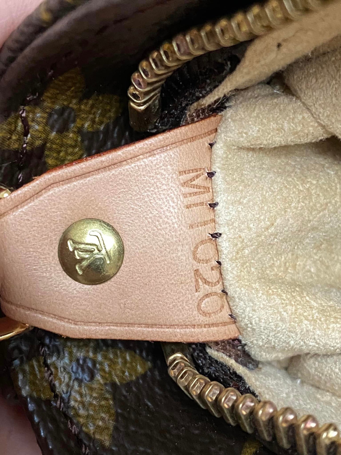 Louis Vuitton Looping GM