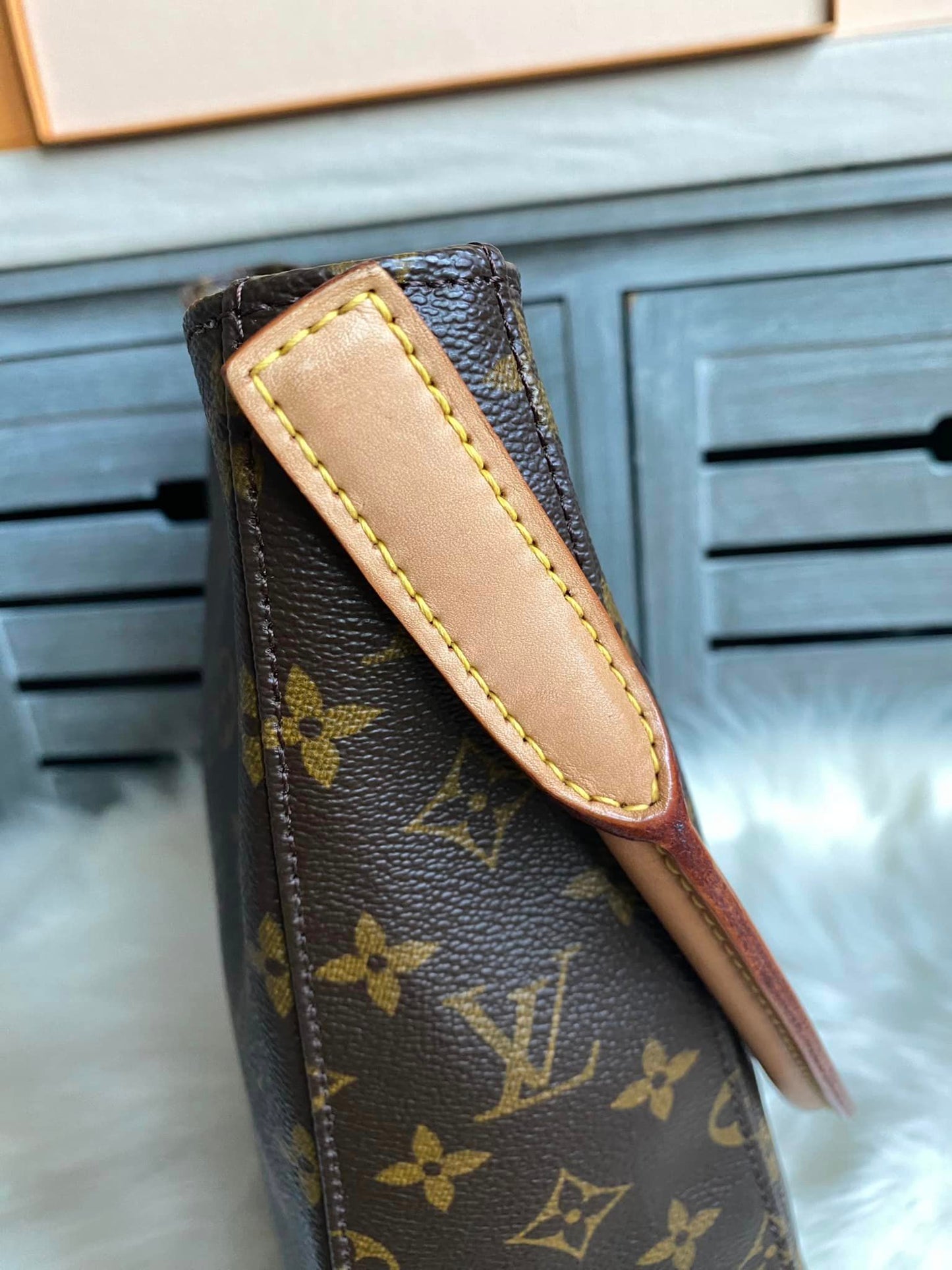 Louis Vuitton Looping GM