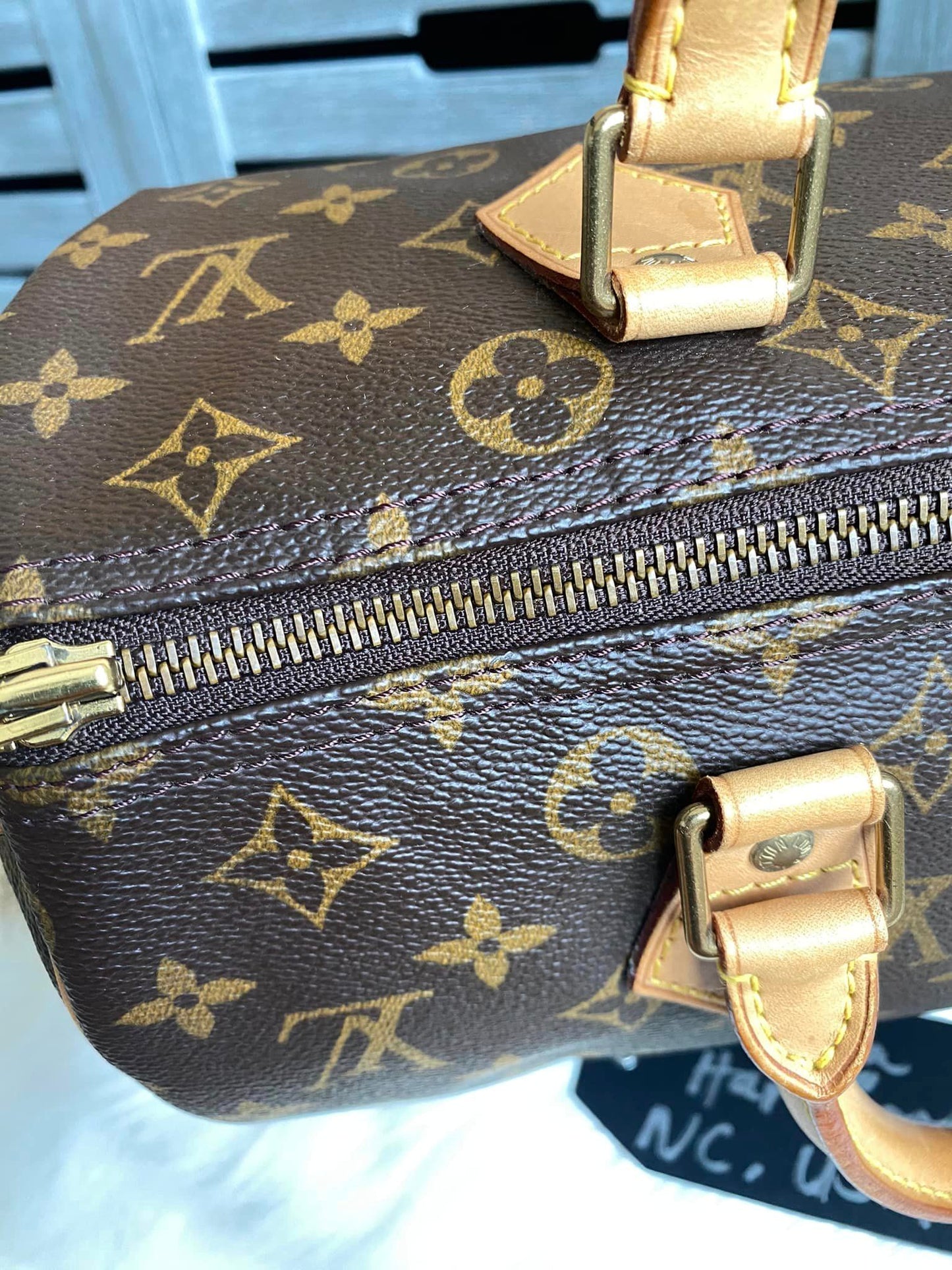 Louis Vuitton Speedy 30