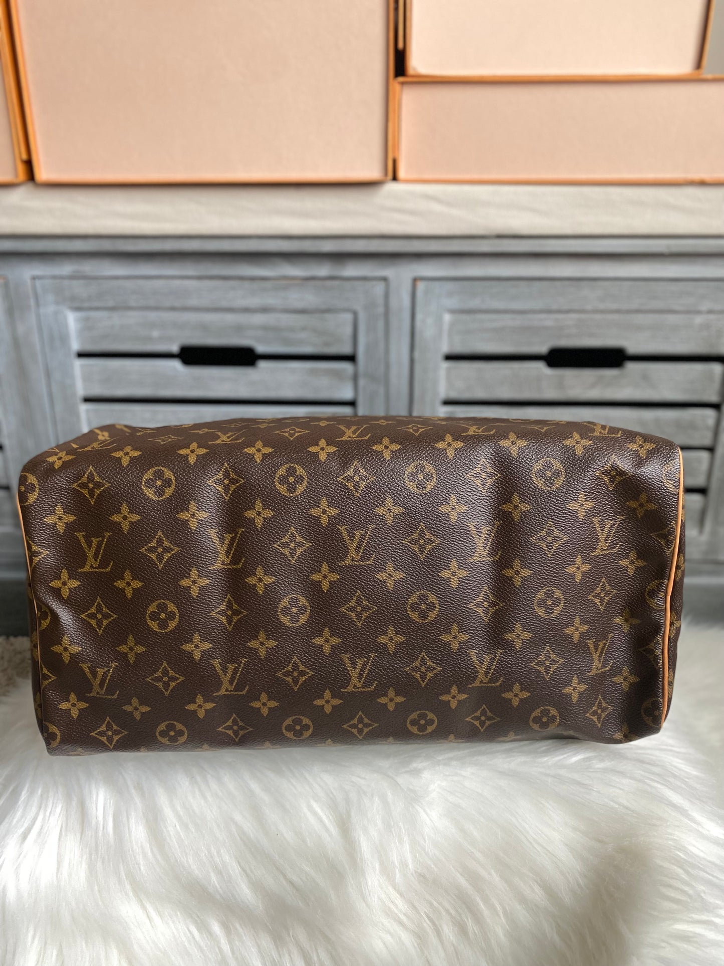 Louis Vuitton Speedy 40