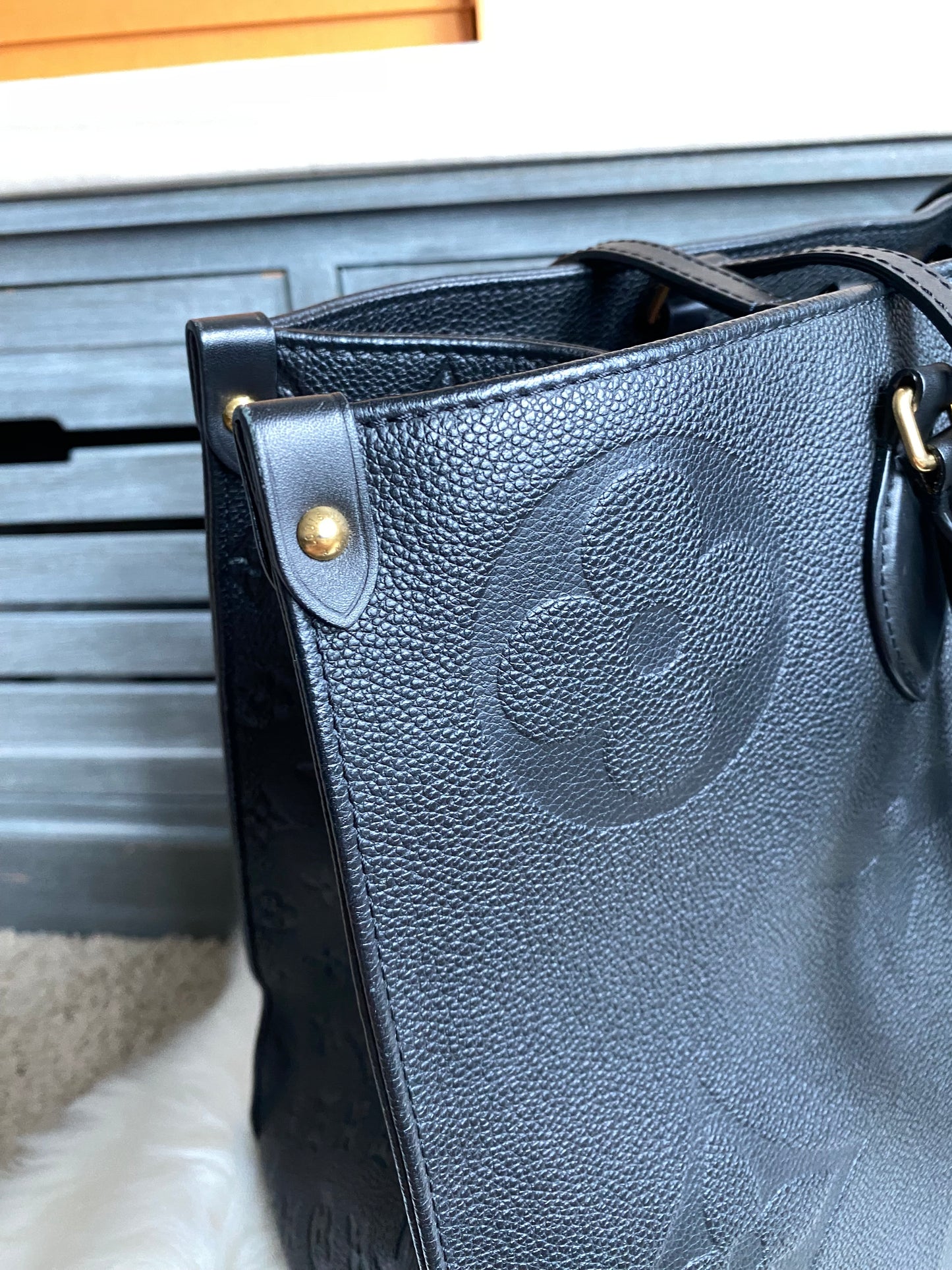 Louis Vuitton OnTheGo GM Black Empreinte