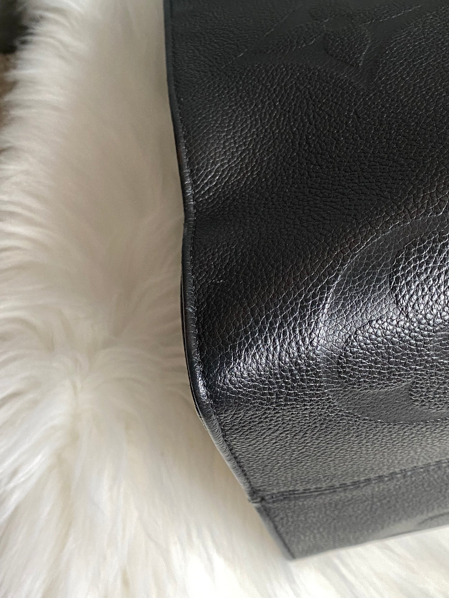 Louis Vuitton OnTheGo GM Black Empreinte