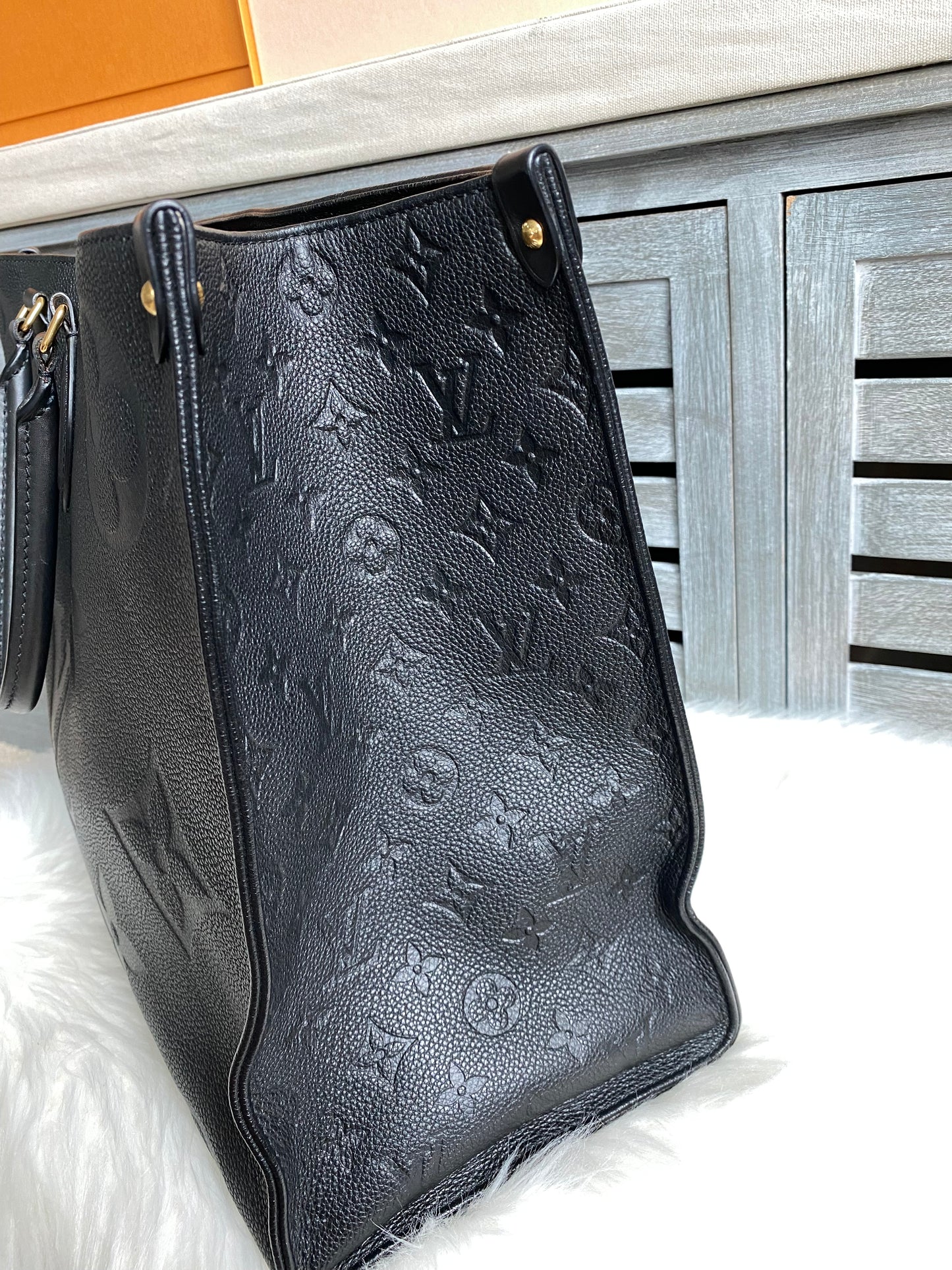 Louis Vuitton OnTheGo GM Black Empreinte
