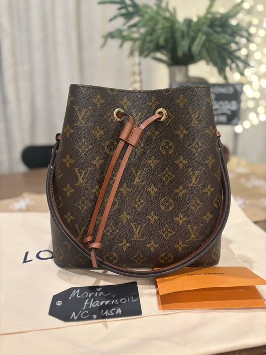 Louis Vuitton NeoNoe MM Caramel