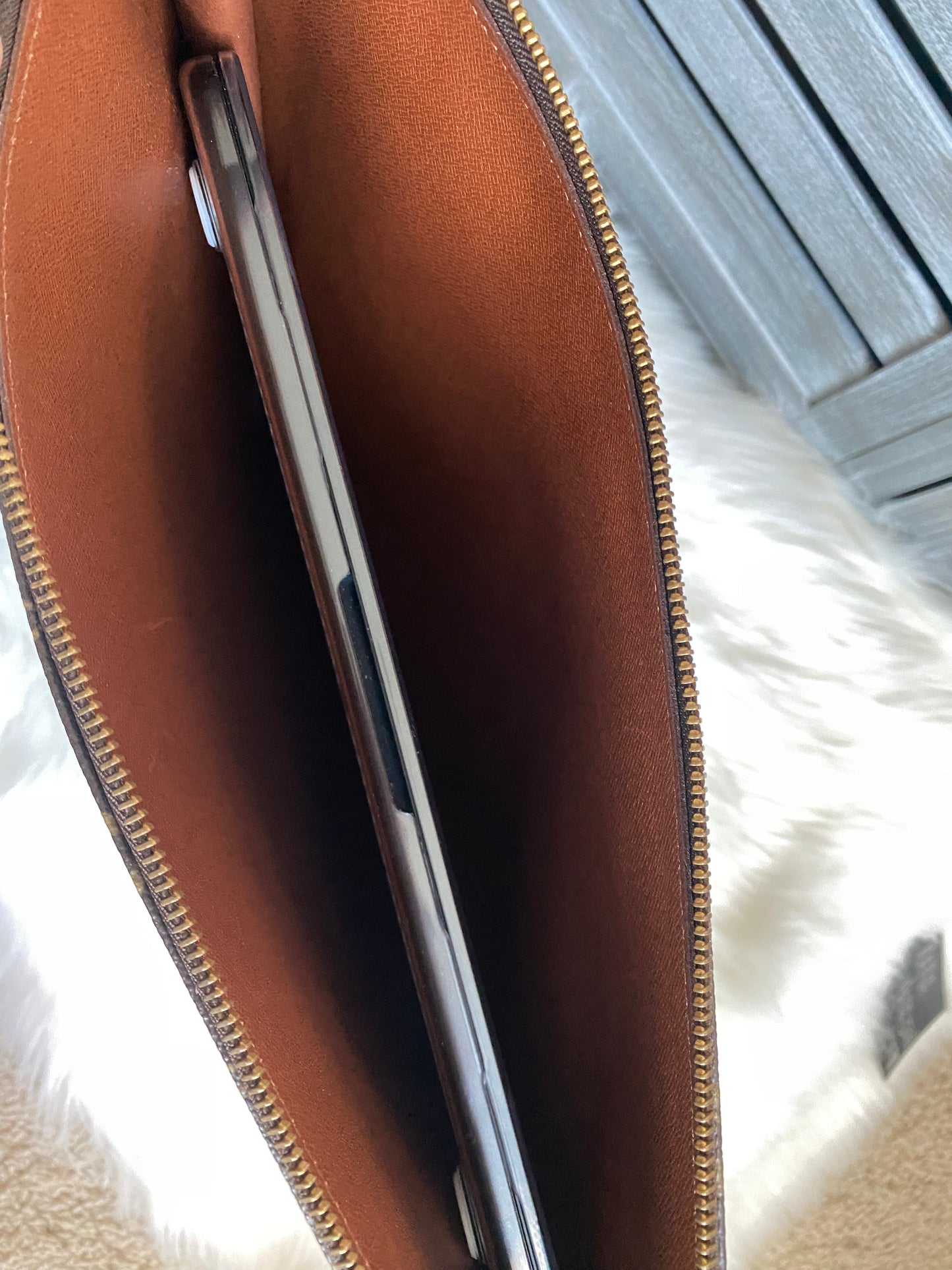 Louis Vuitton Pochette Document Portfolio