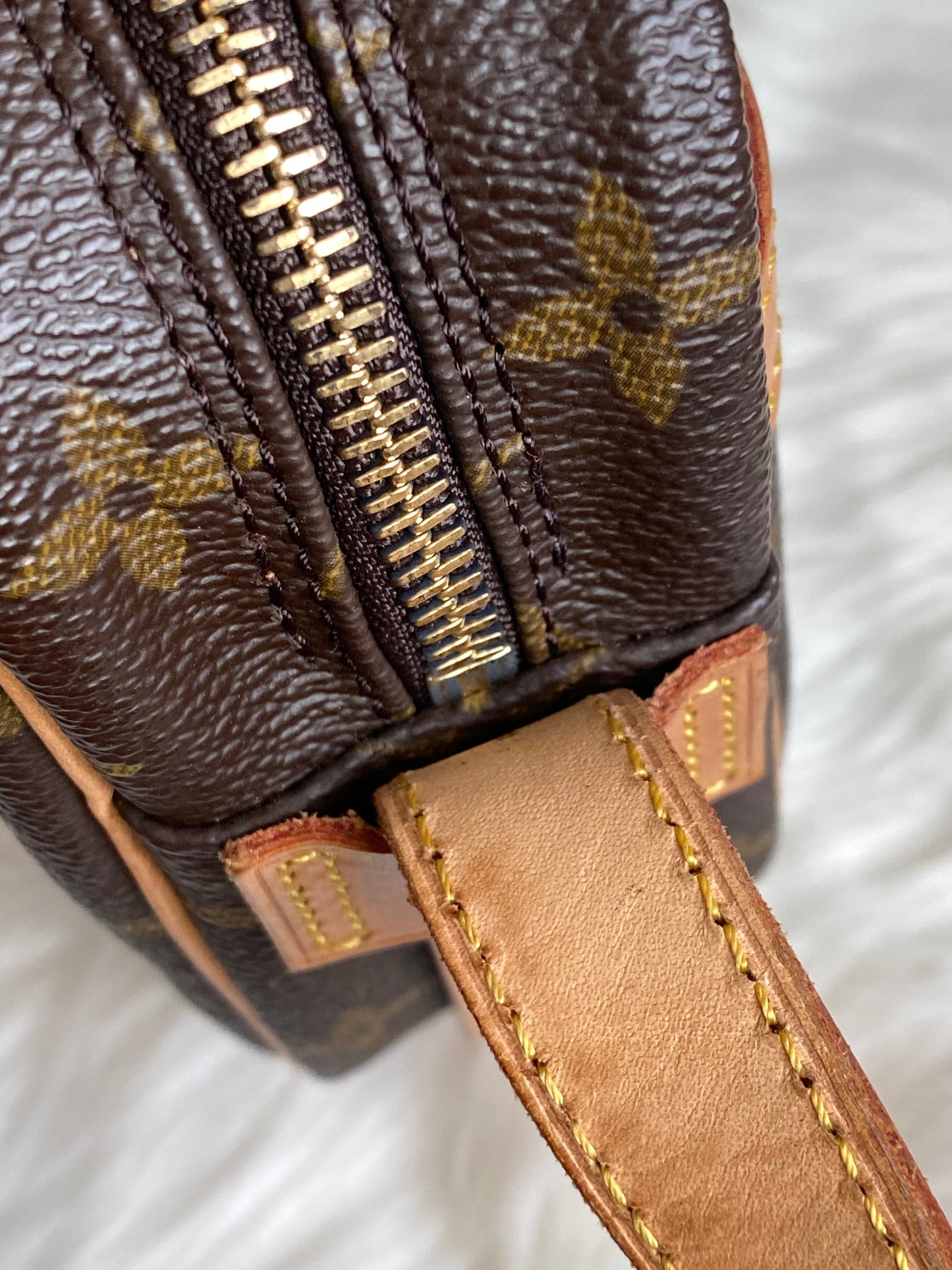 Louis Vuitton Jeune Fille GM
